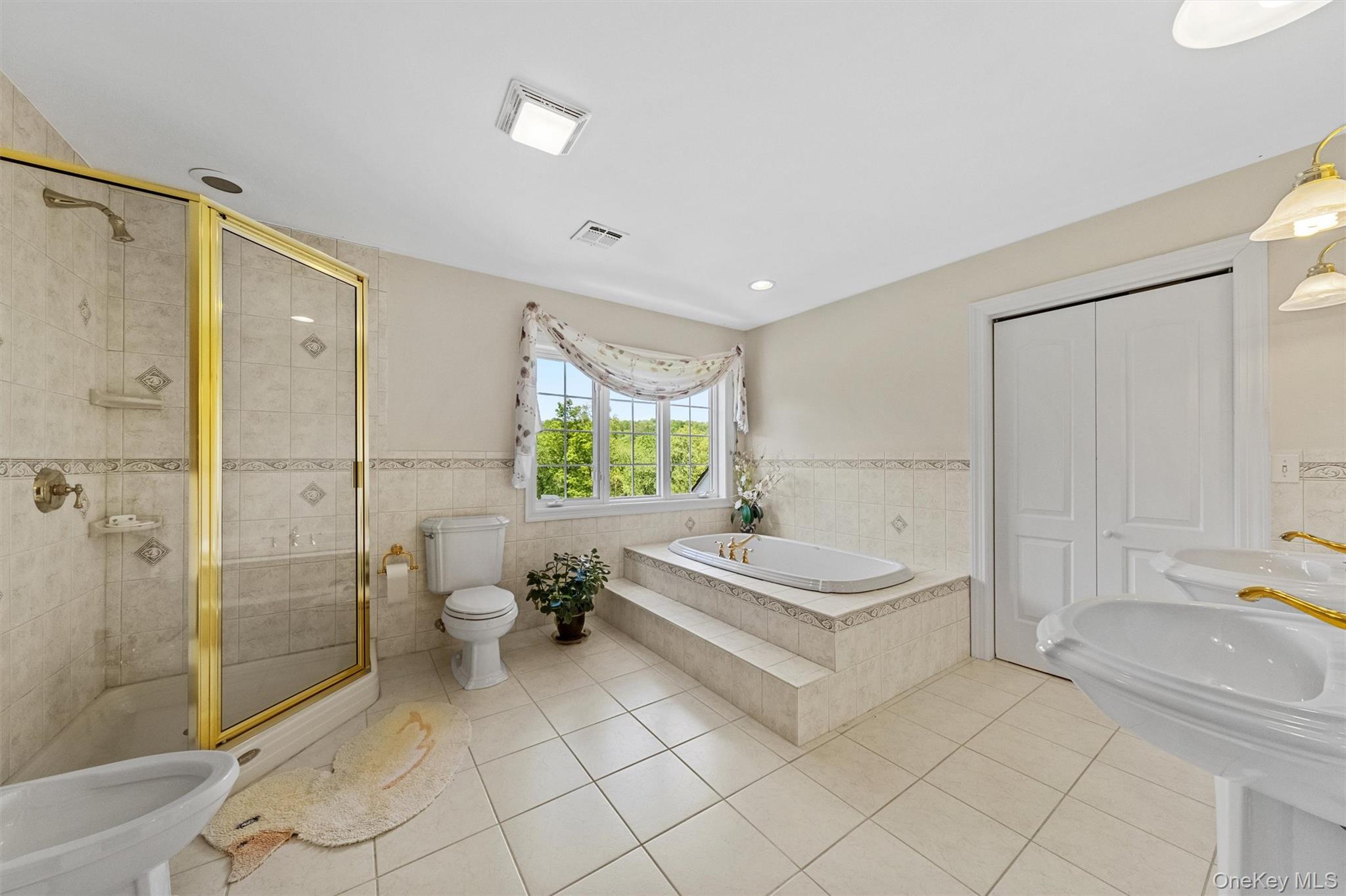 20 Goshen Road – For Rent photo 27