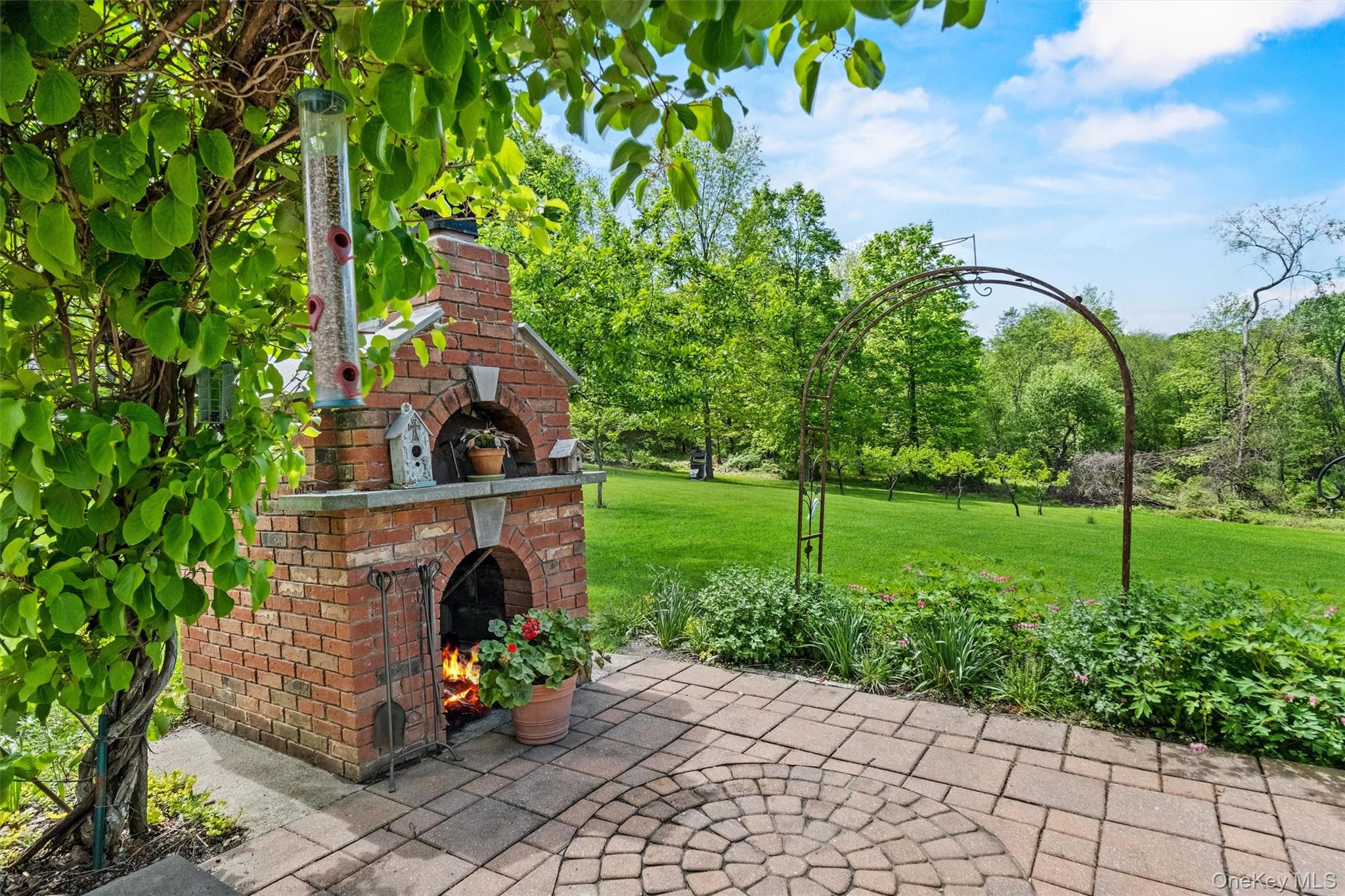 20 Goshen Road – For Rent photo 32