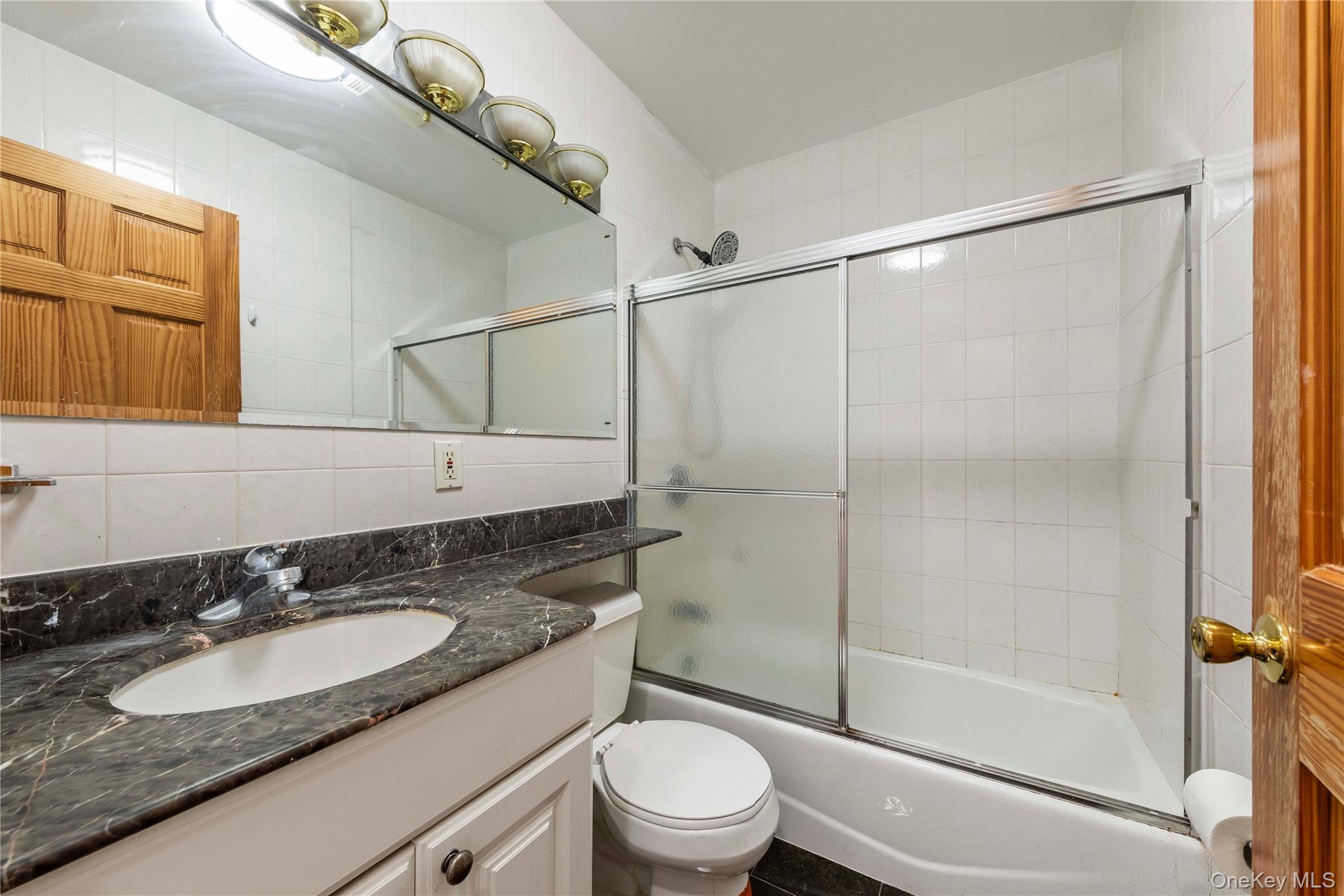 14218 38th Avenue, Unit 9C photo 10