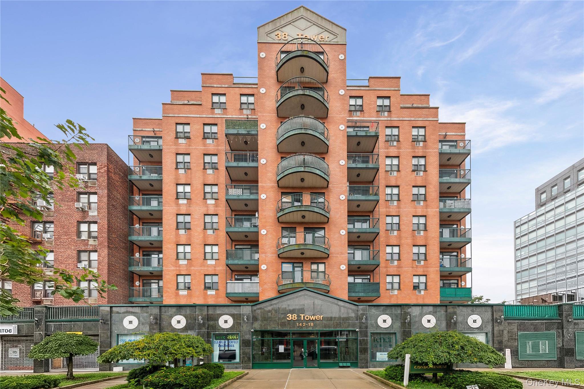 14218 38th Avenue, Unit 9C