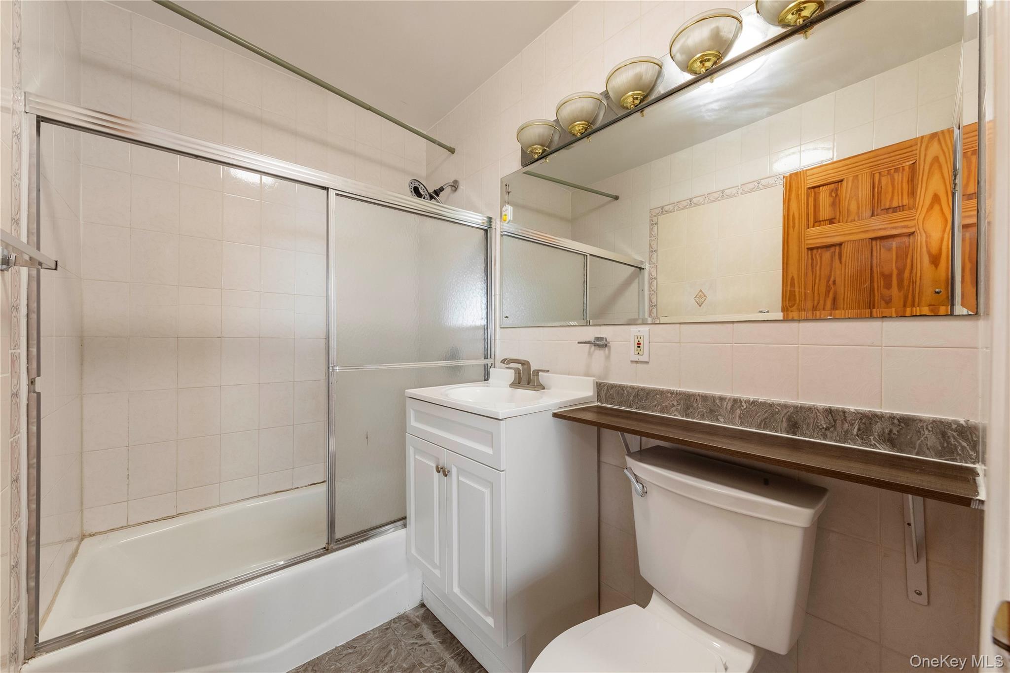 14218 38th Avenue, Unit 9C photo 8
