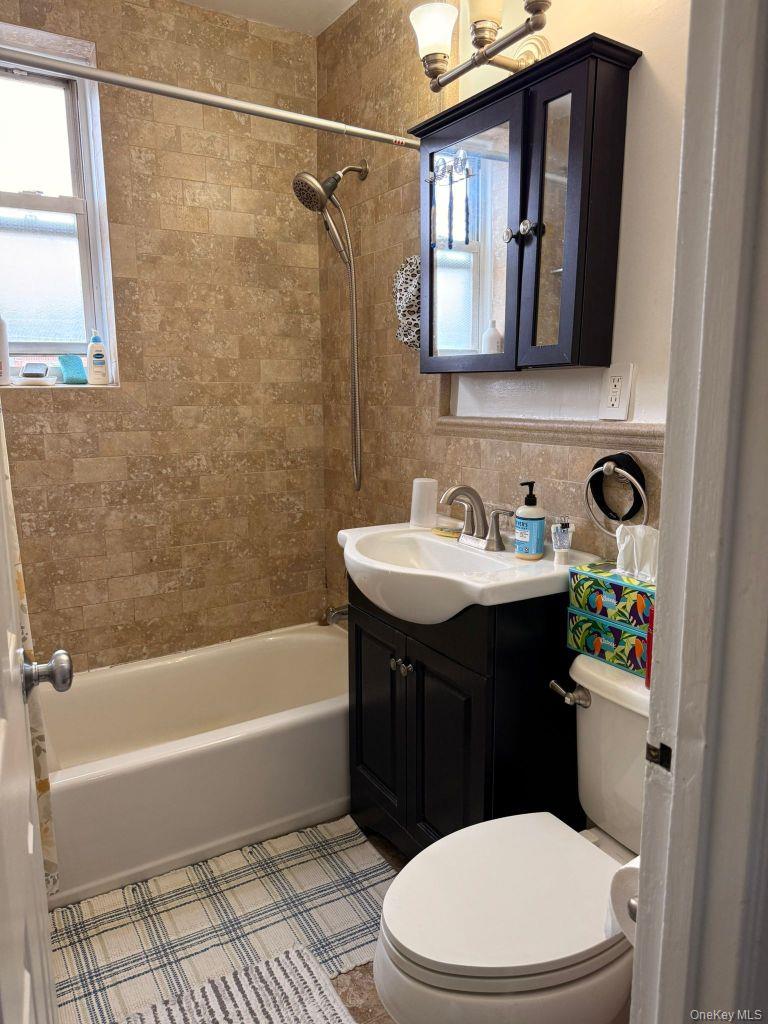 105-37 65th Avenue, Unit 6E photo 13