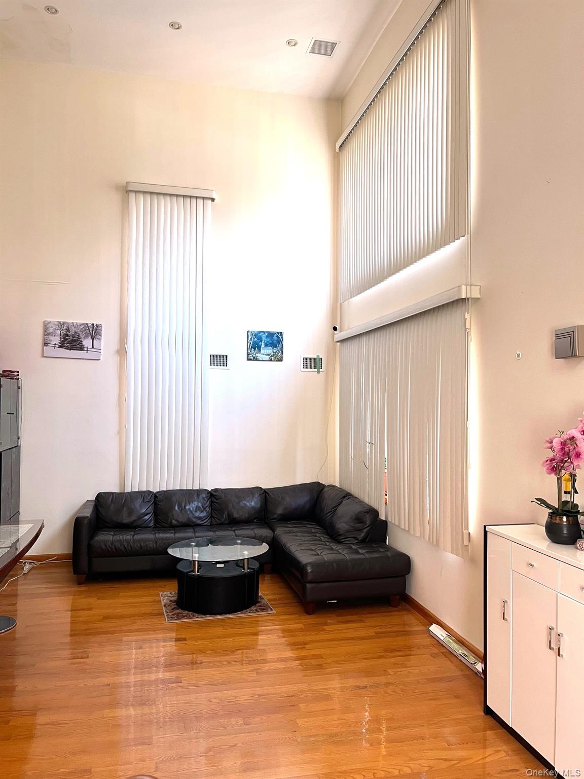 70-10 172nd Street – For Sale photo 5