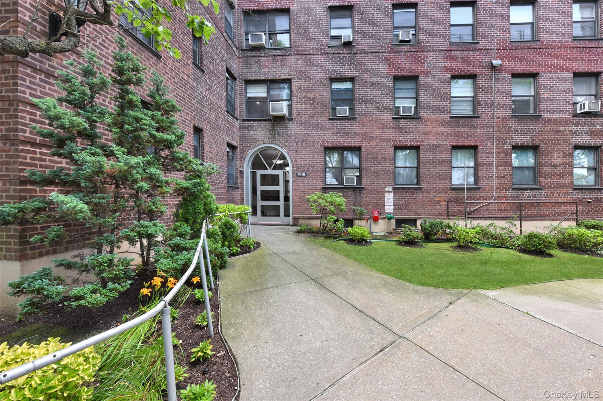 141-16 25th Road, Unit 2A photo 9