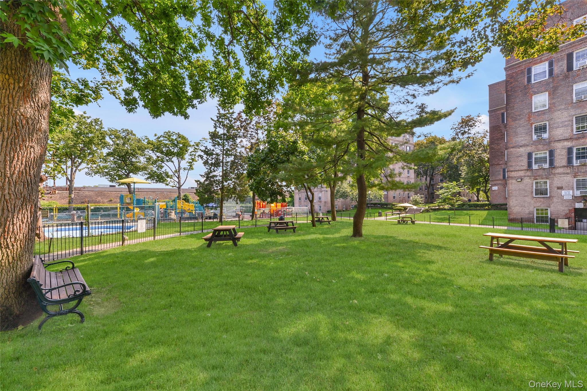 51-40 30th Avenue, Unit 5B photo 6