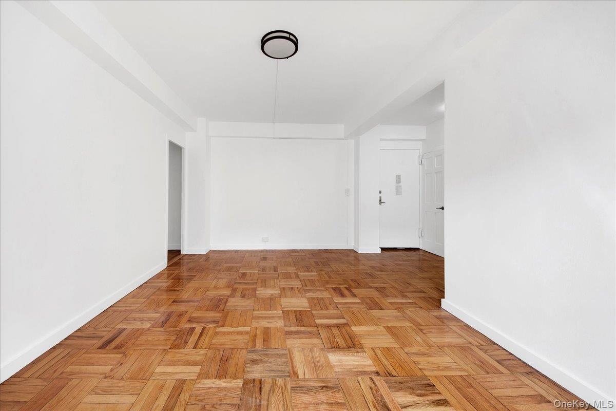 1569 Metropolitan Avenue, Unit 4g photo 8