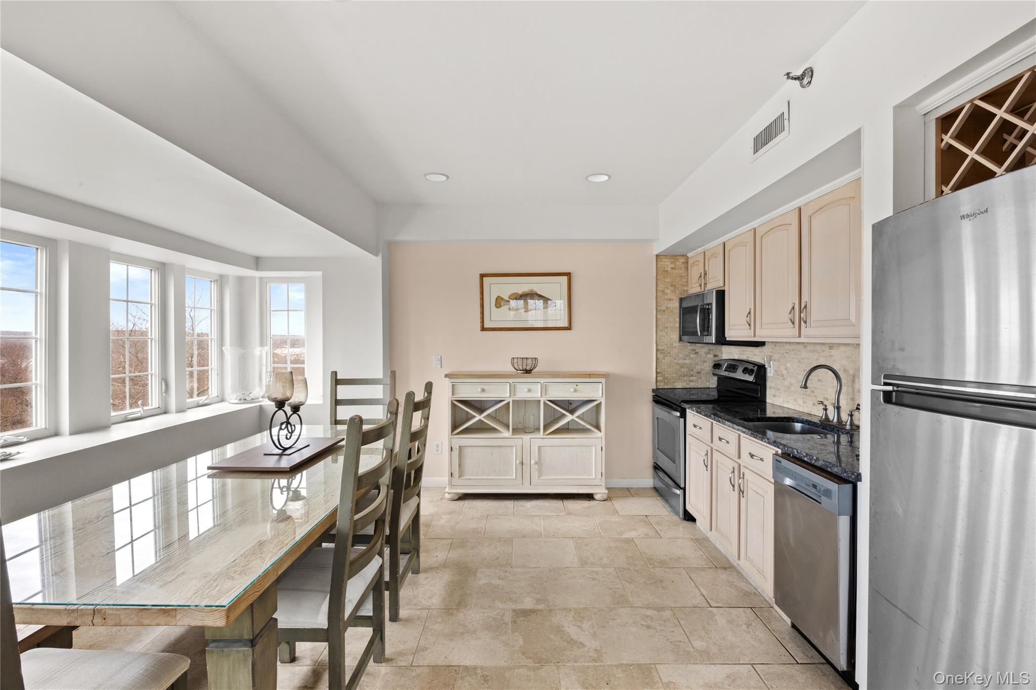 236 Edgemere Street, Unit 314 photo 6