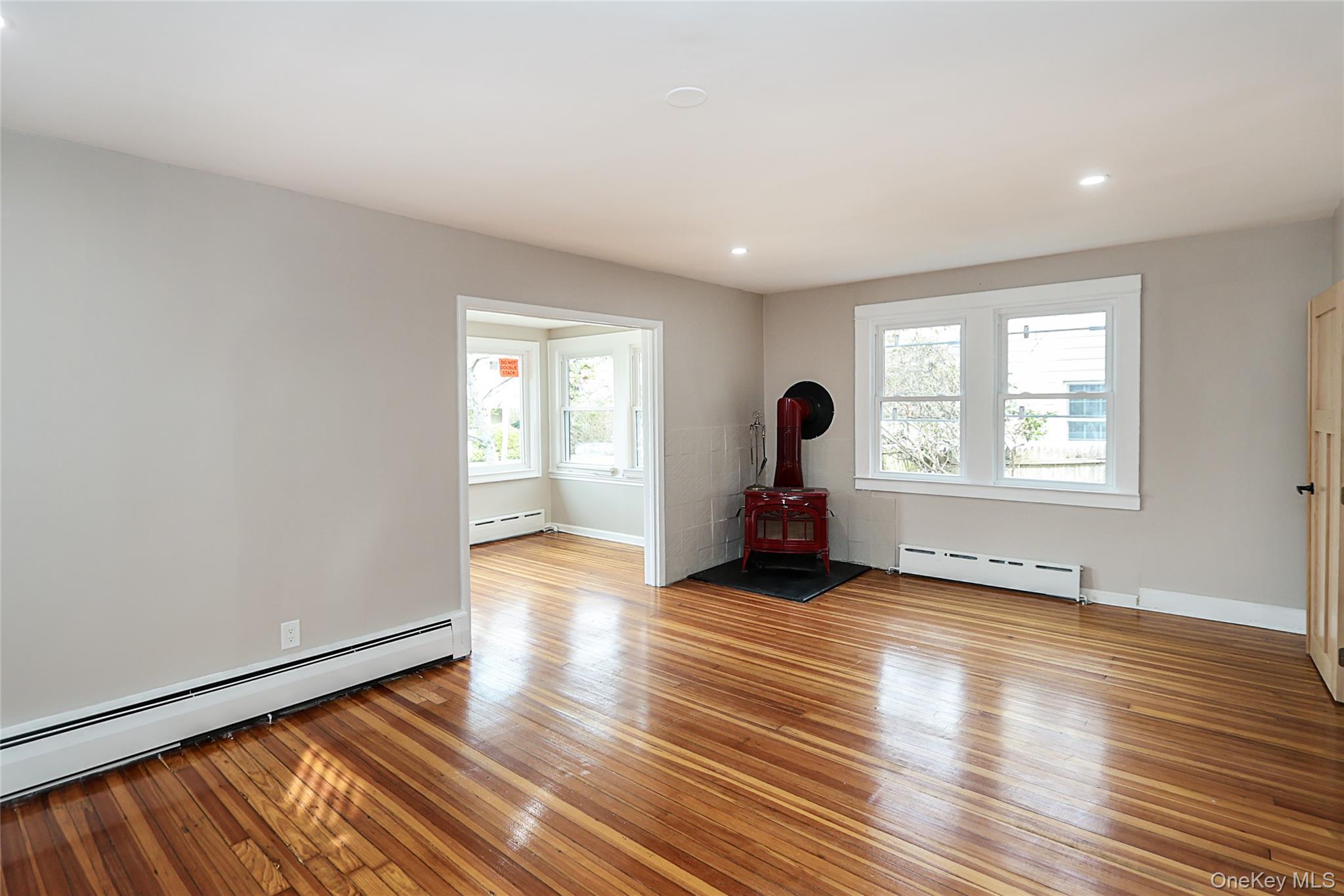 24 High Street – For Rent photo 7