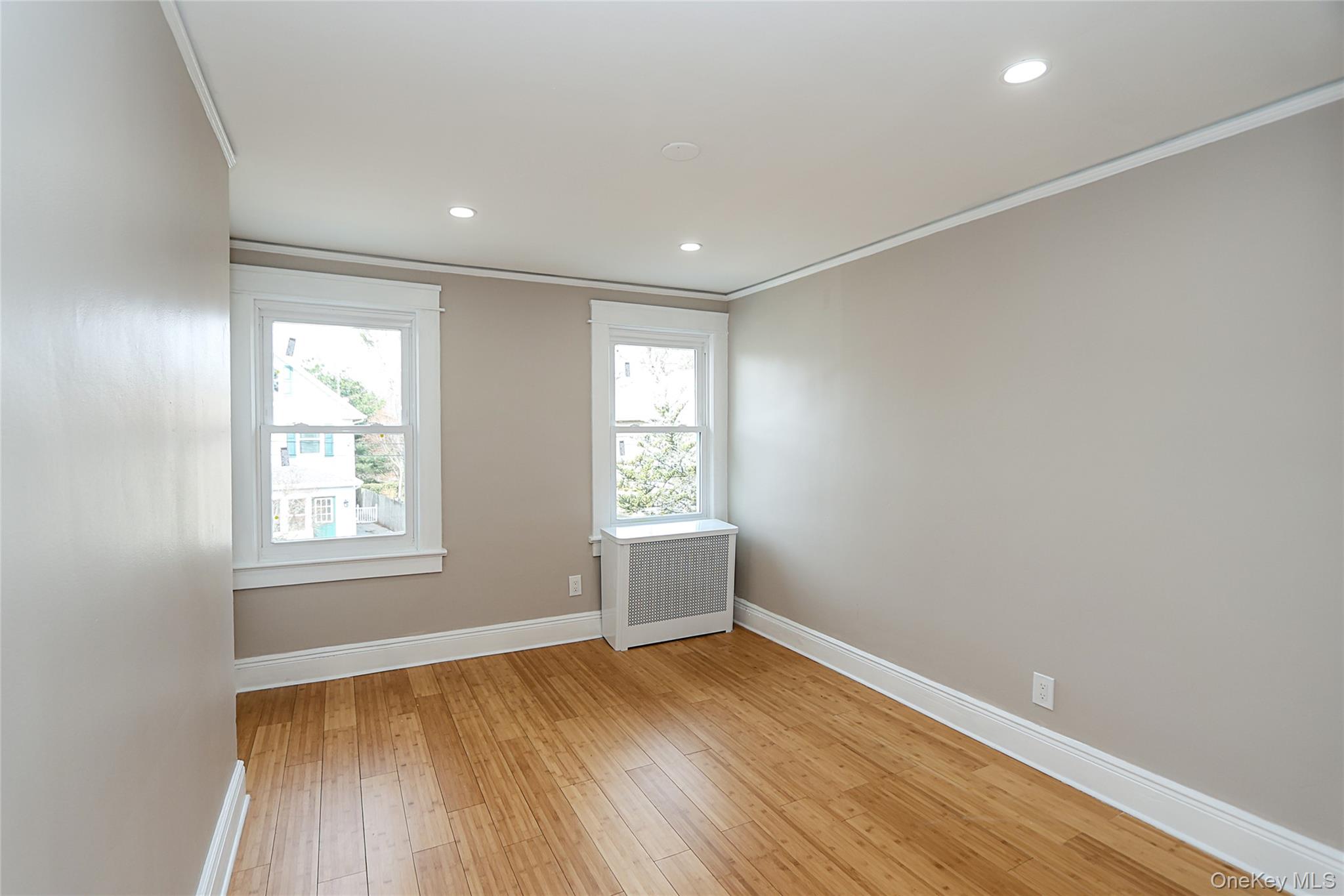 24 High Street – For Rent photo 21