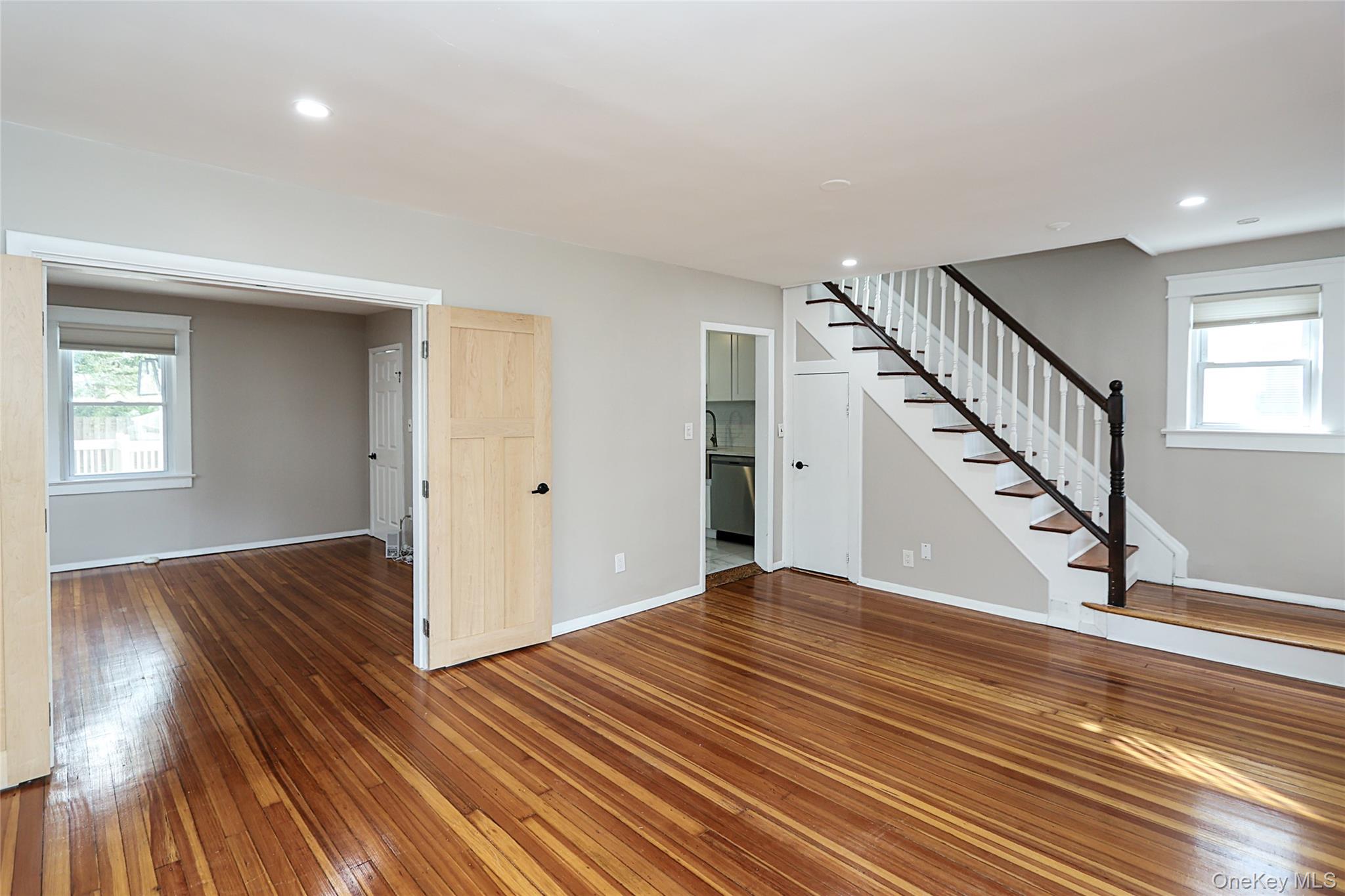 24 High Street – For Rent photo 4