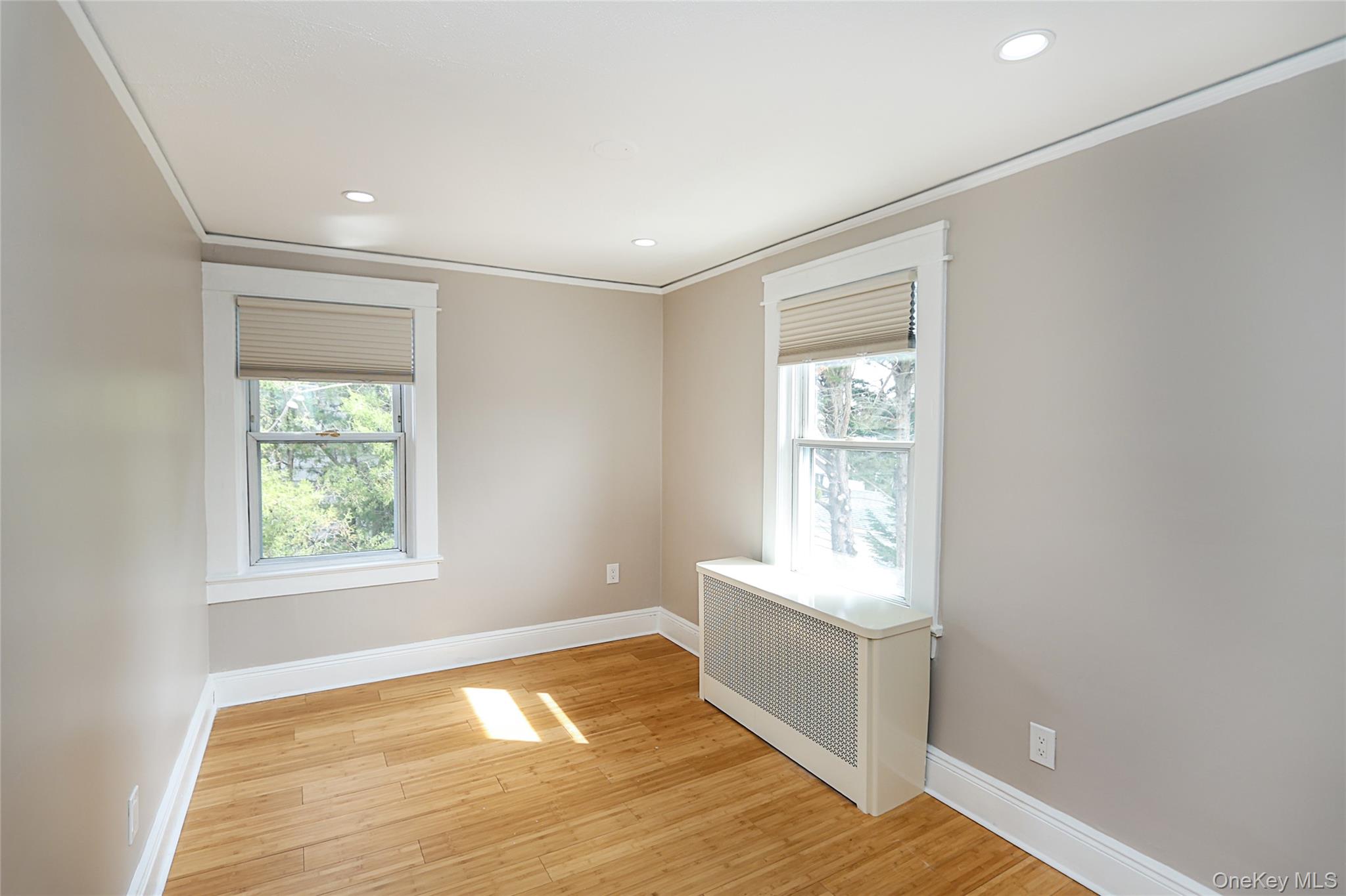 24 High Street – For Rent photo 25