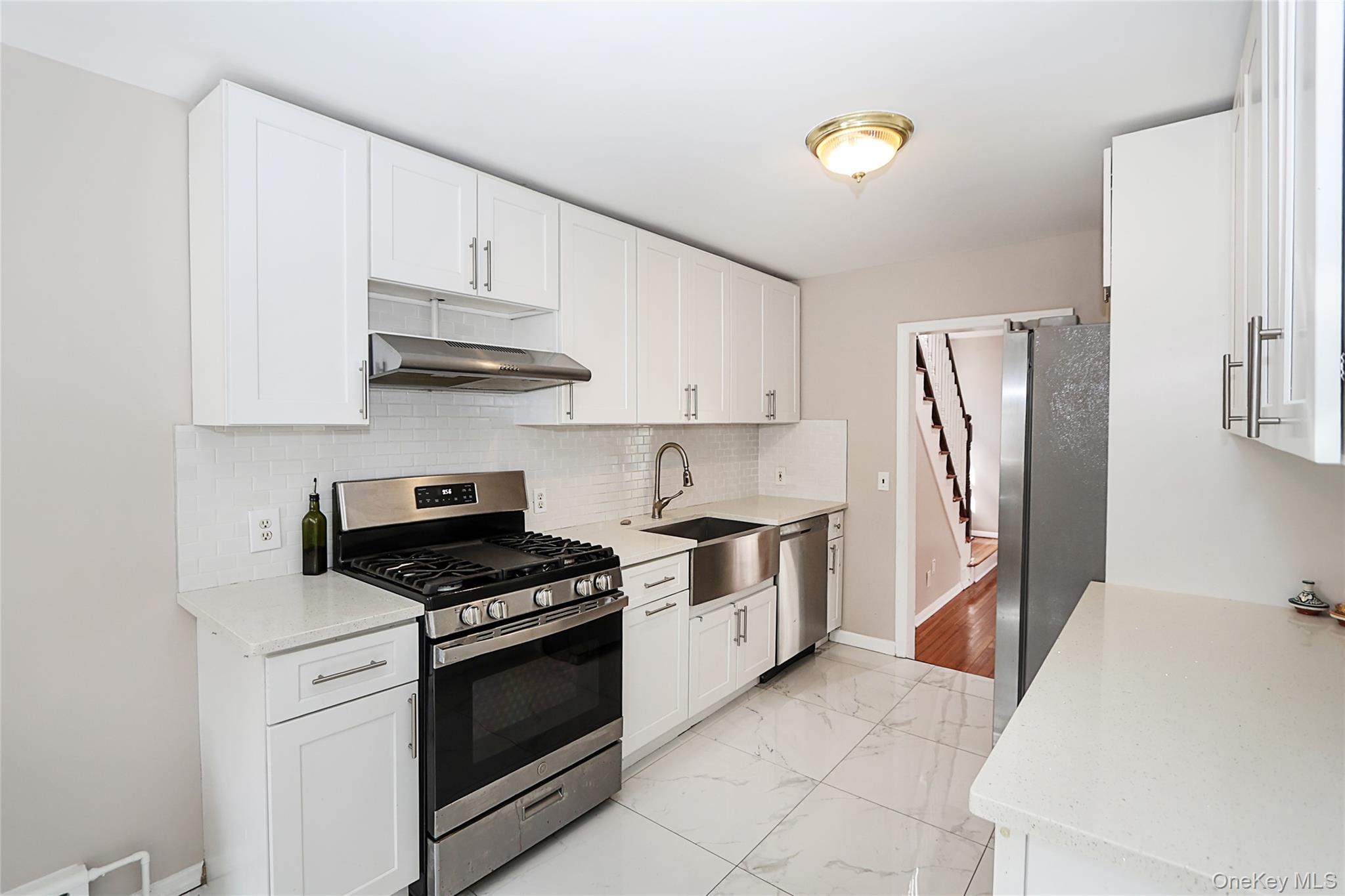 24 High Street – For Rent photo 17