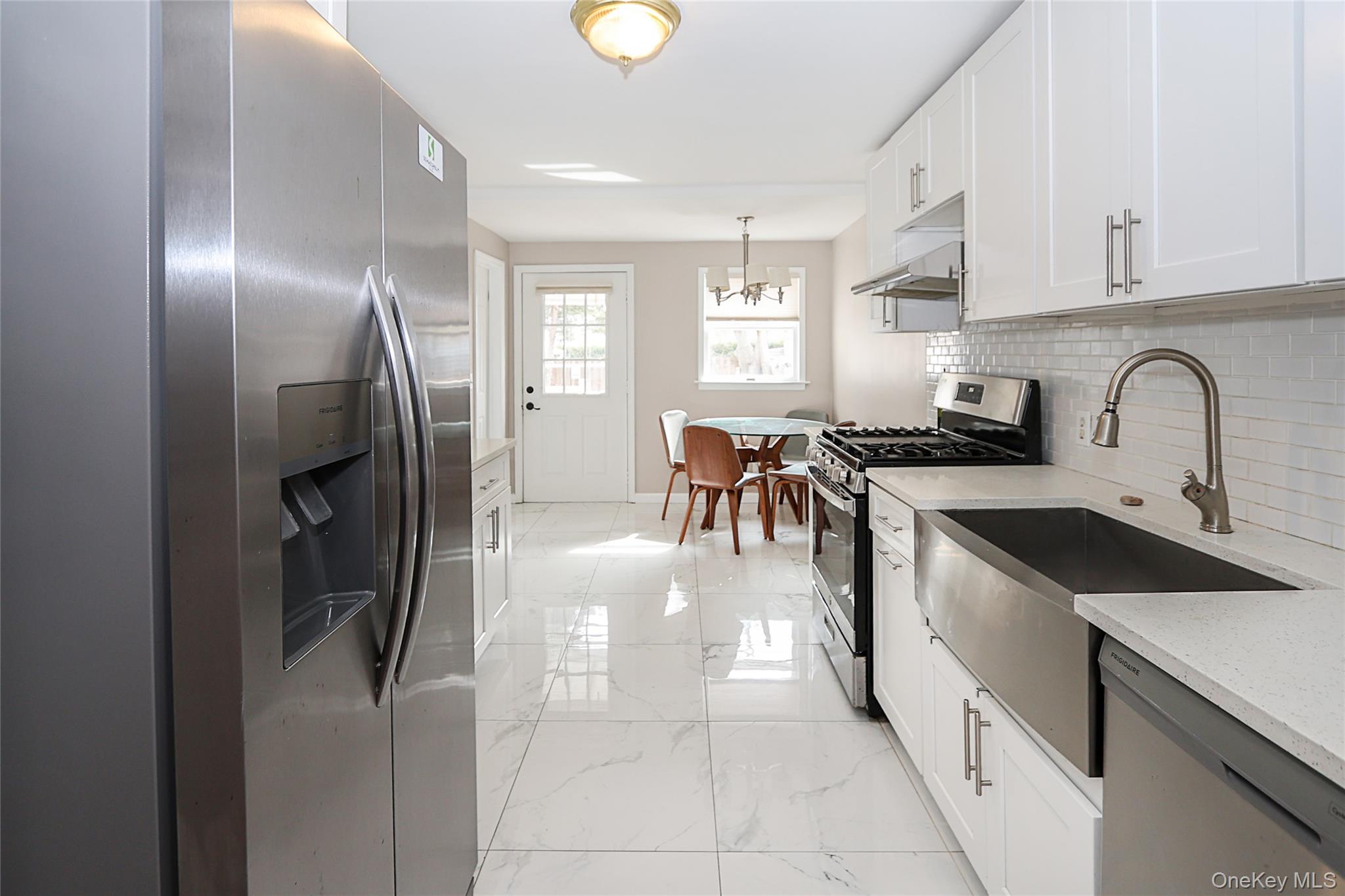 24 High Street – For Rent photo 13