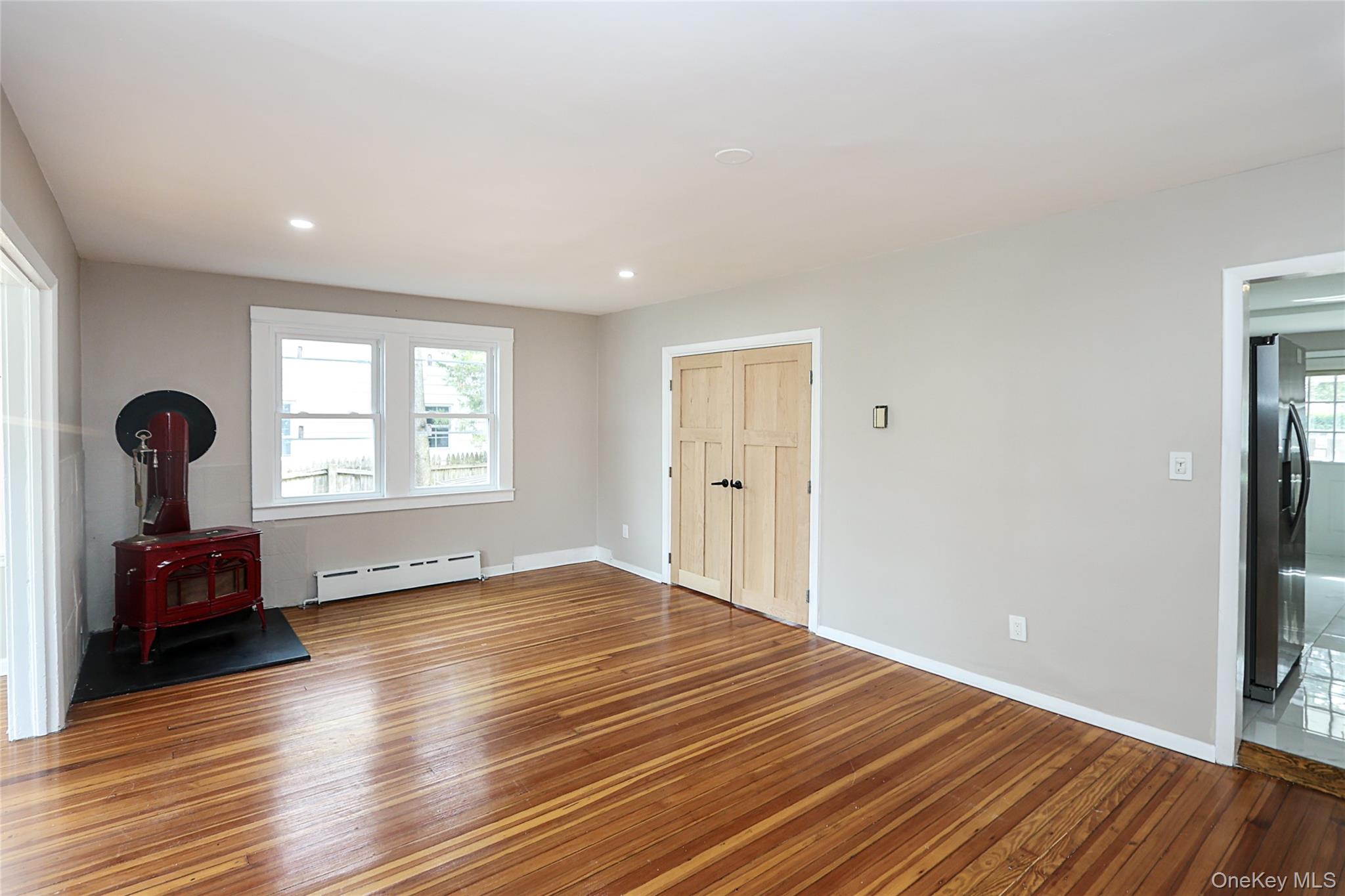 24 High Street – For Rent photo 9