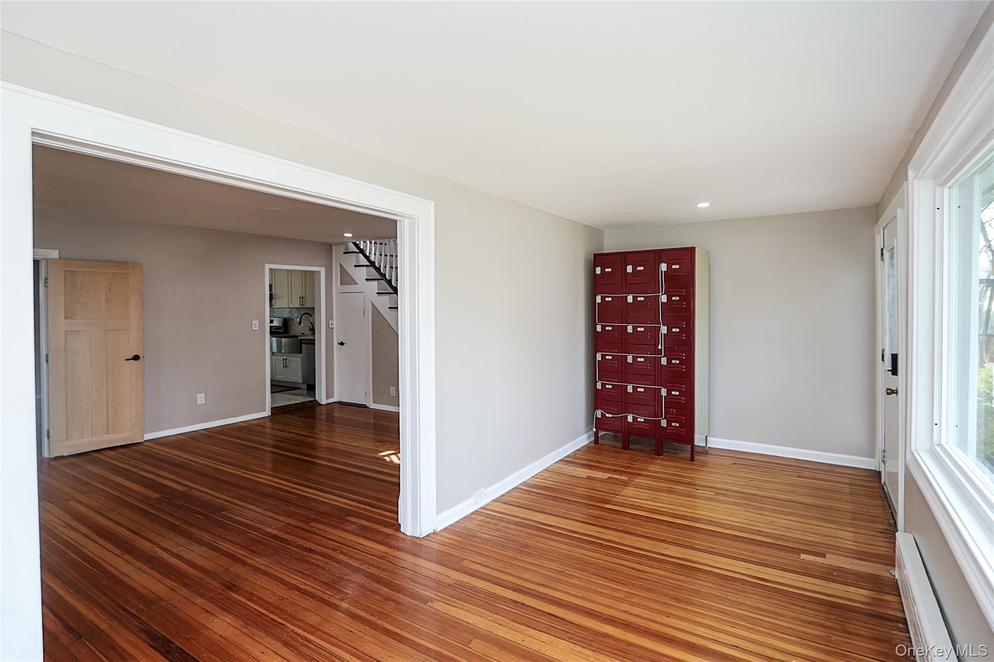 24 High Street – For Rent photo 3