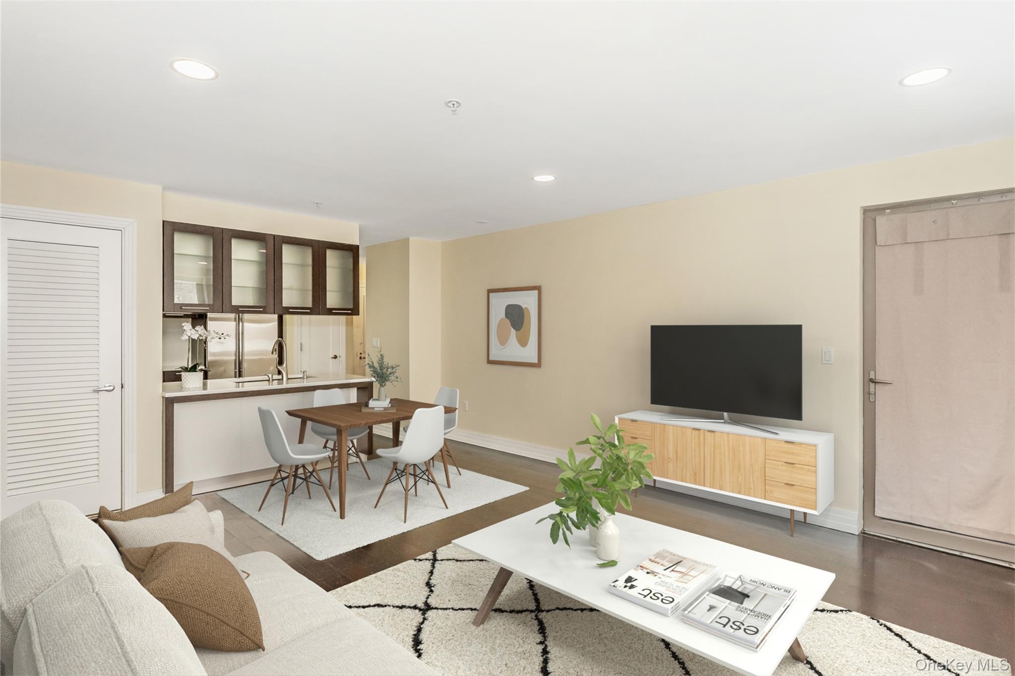 6405 Yellowstone Boulevard, Unit 207 photo 2