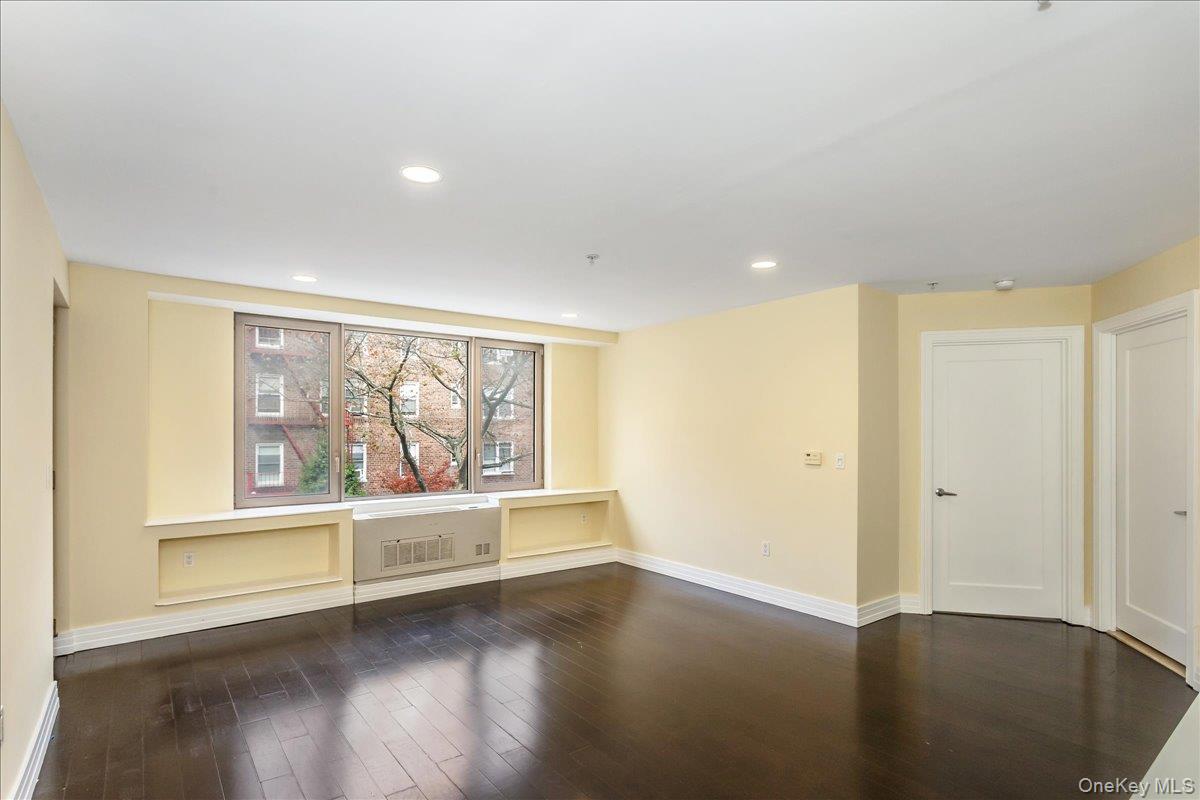 6405 Yellowstone Boulevard, Unit 207 photo 6
