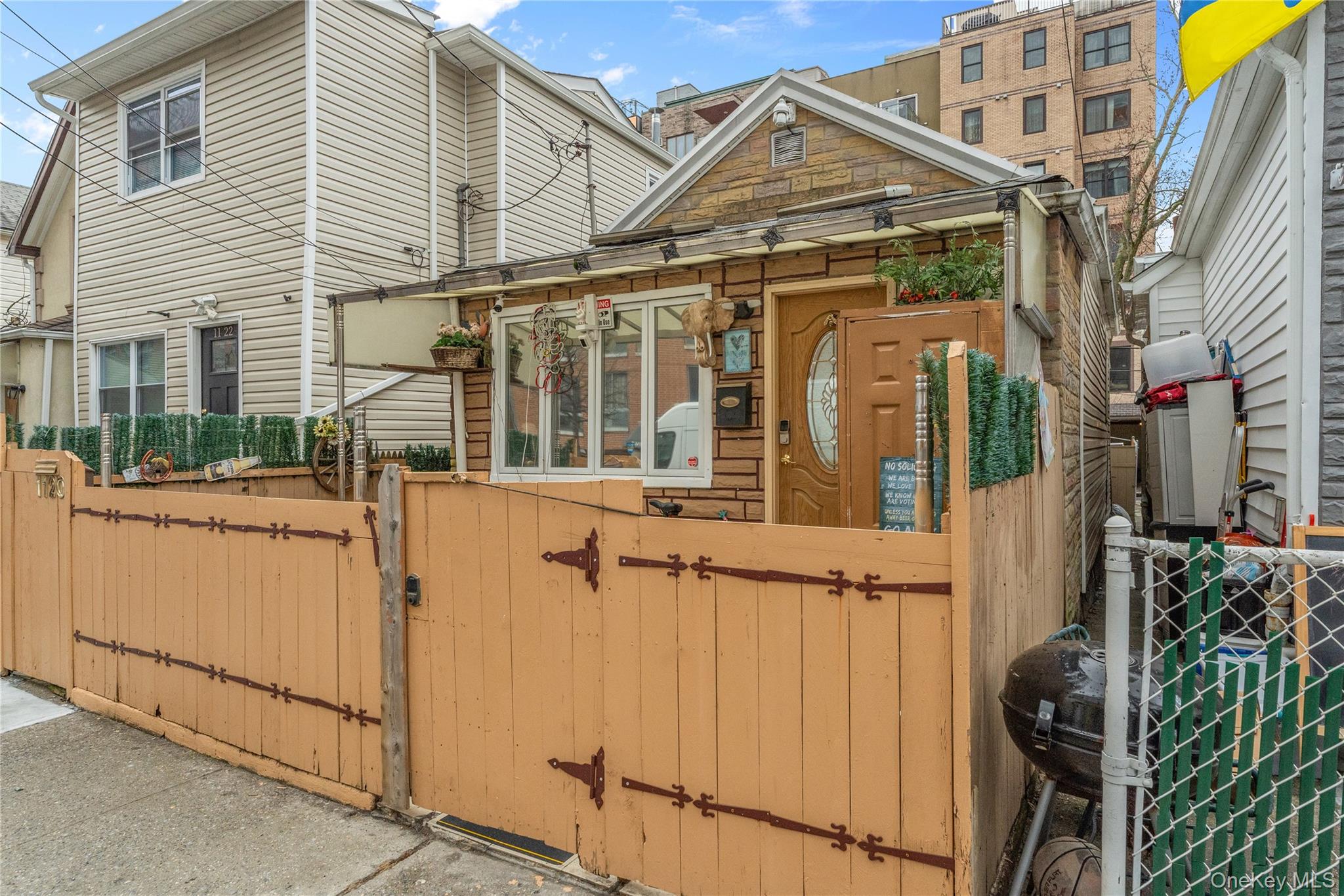 1120 Banner Avenue – For Sale