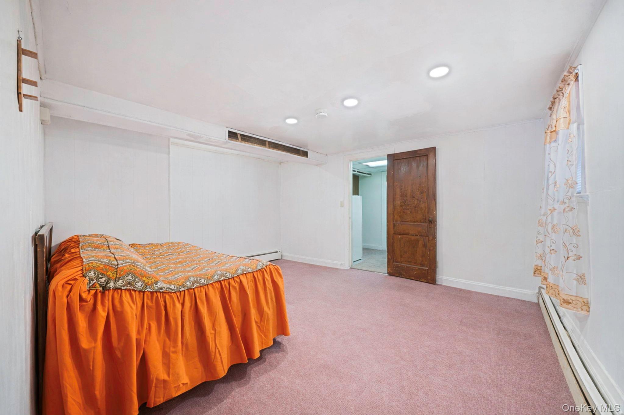 281 E 57th Street, Unit 1 photo 29
