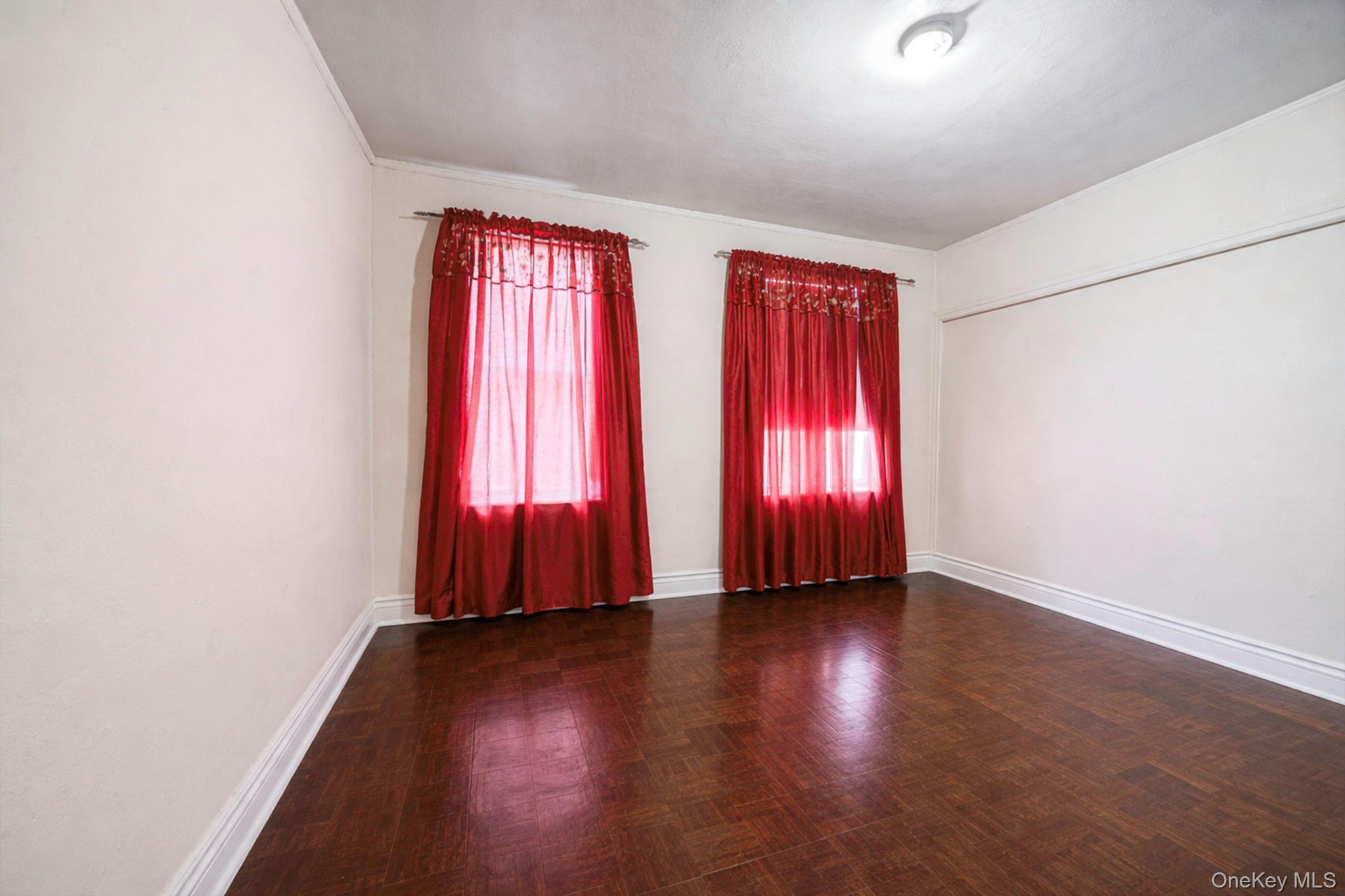 281 E 57th Street, Unit 1 photo 24