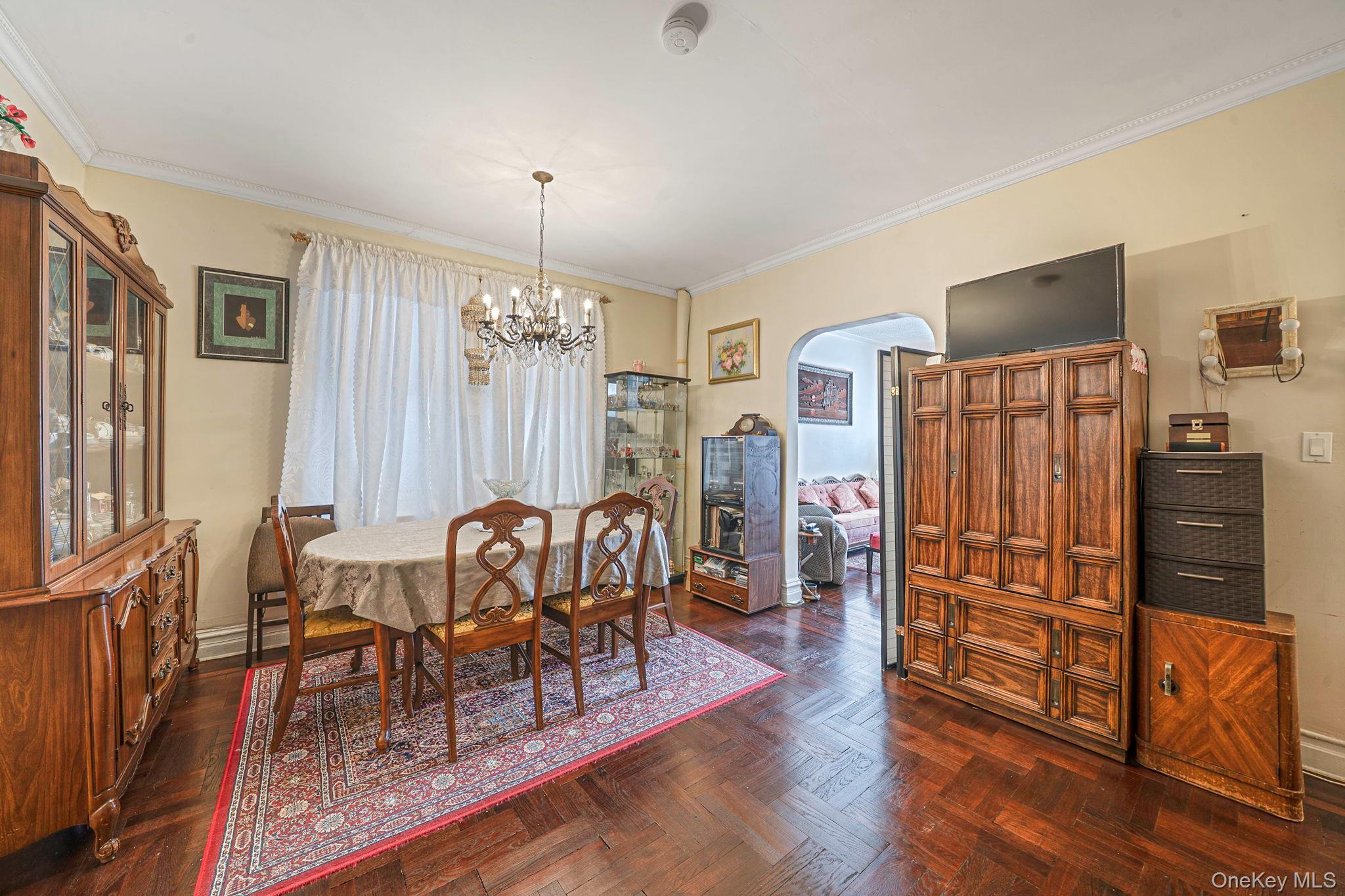 281 E 57th Street, Unit 1 photo 11