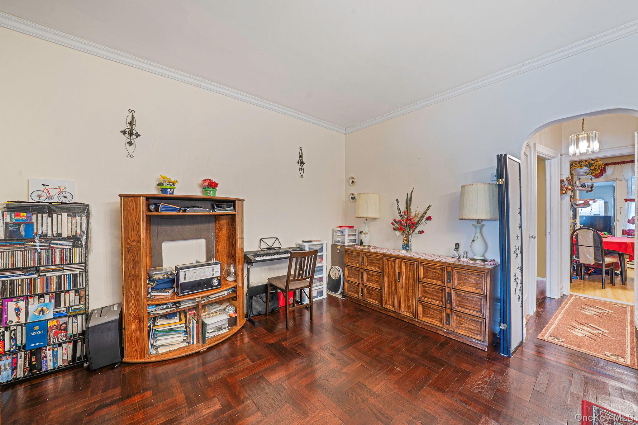 281 E 57th Street, Unit 1 photo 12