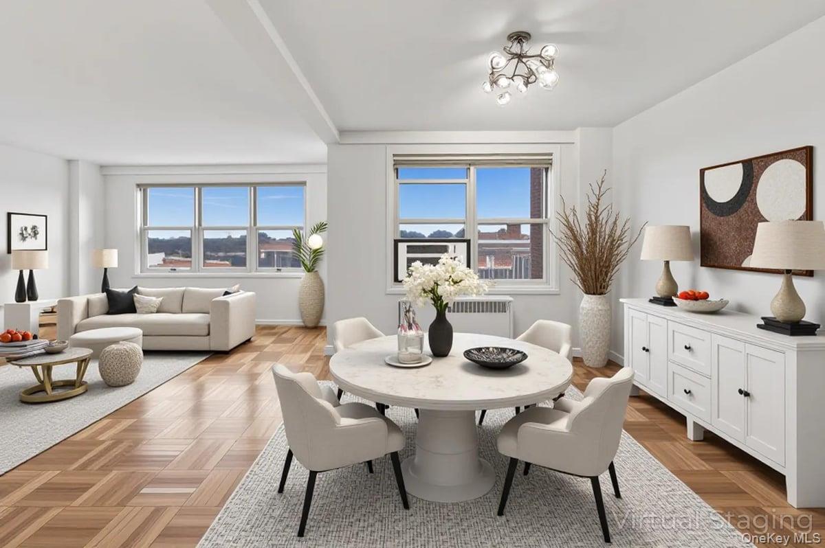 3935 Blackstone Avenue, Unit 10D photo 3