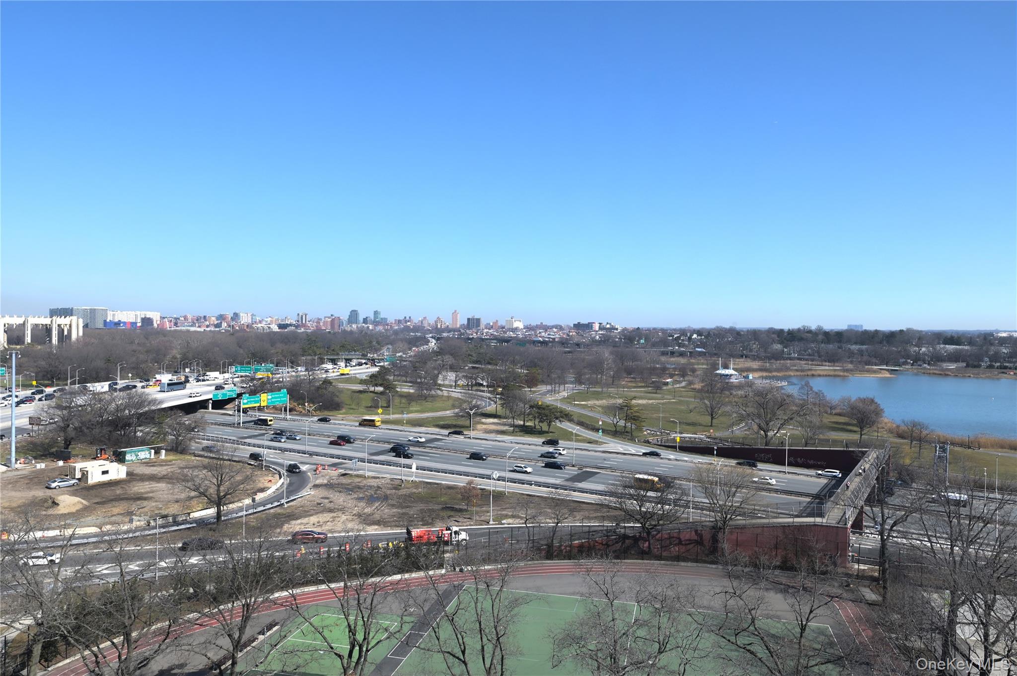 61-20 Grand Central Parkway, Unit A1204