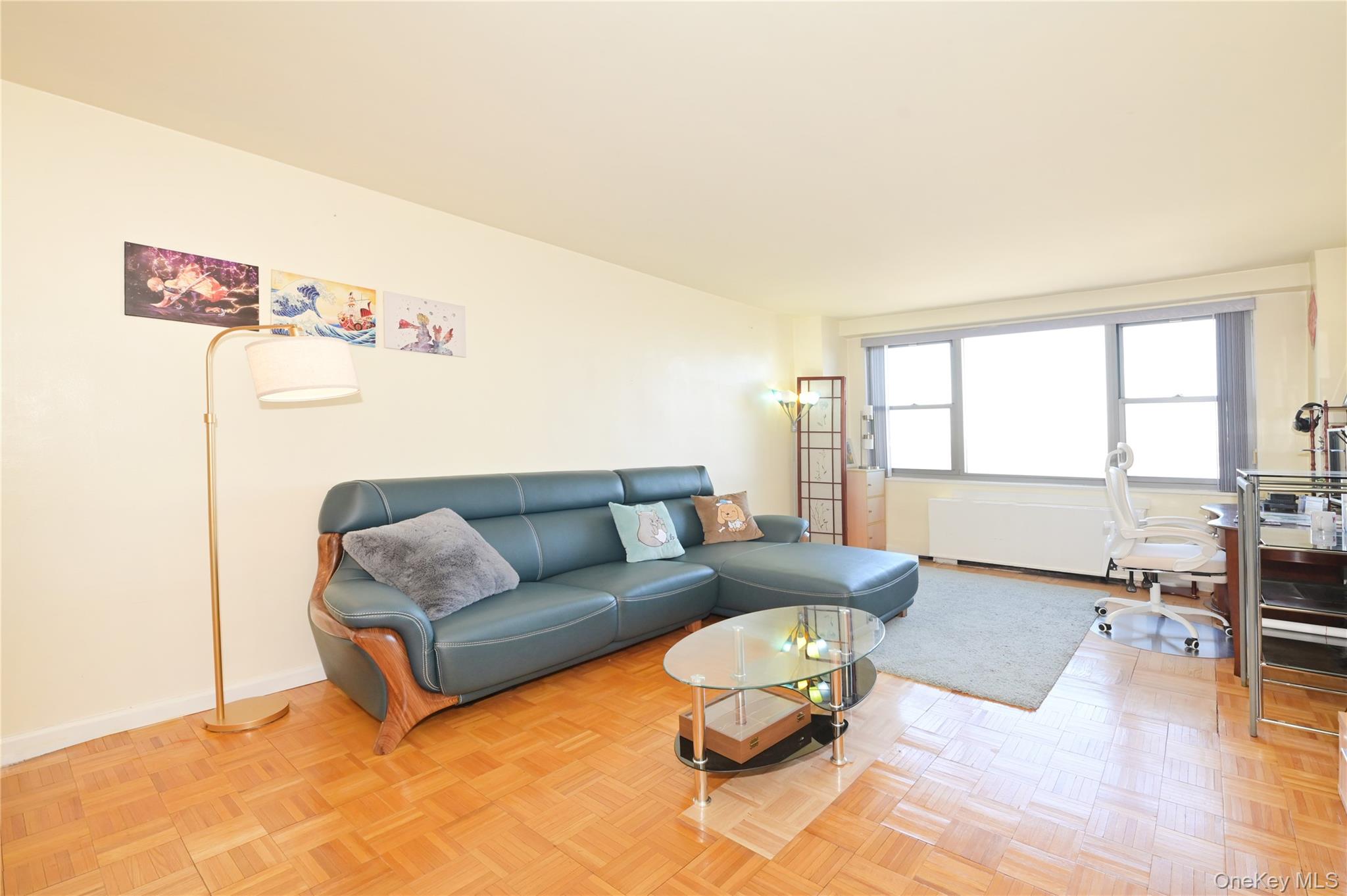 61-20 Grand Central Parkway, Unit A1204 photo 4