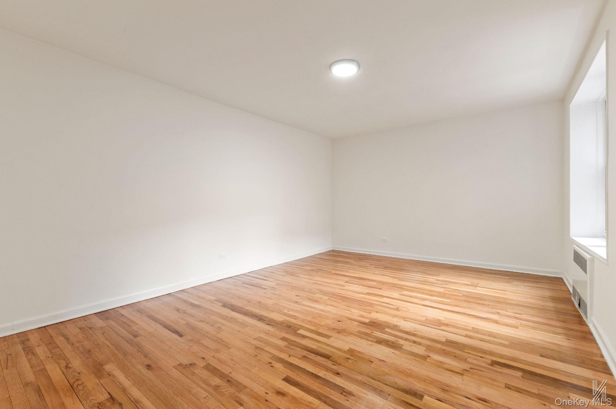 79-10 34th Avenue, Unit 4U photo 12