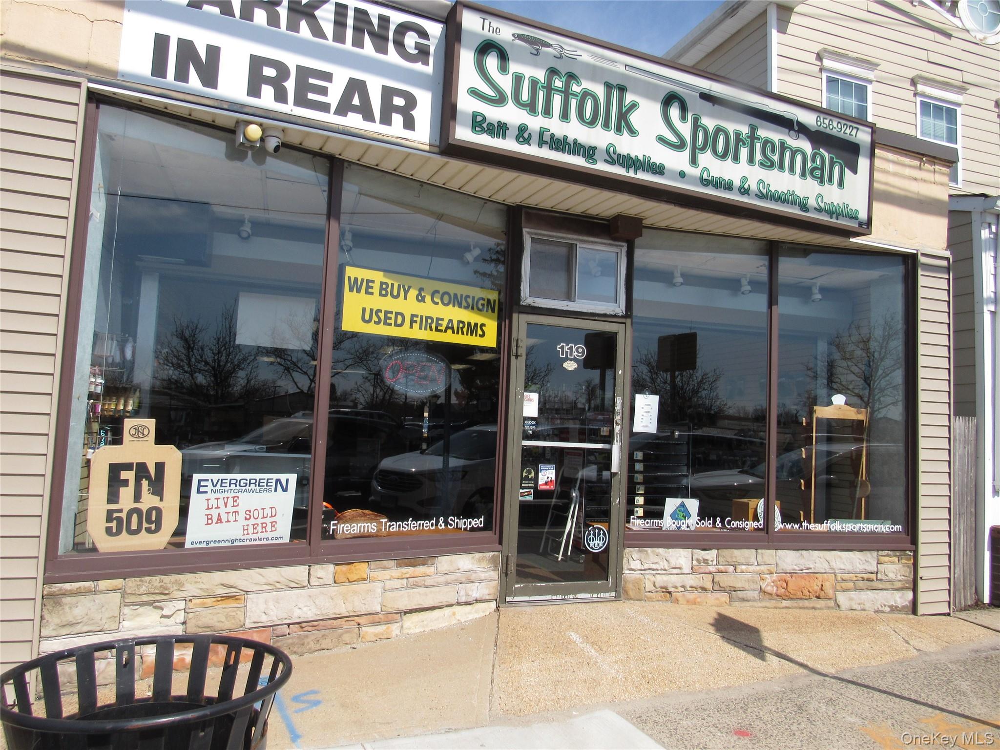 119 E Main Street E – For Sale