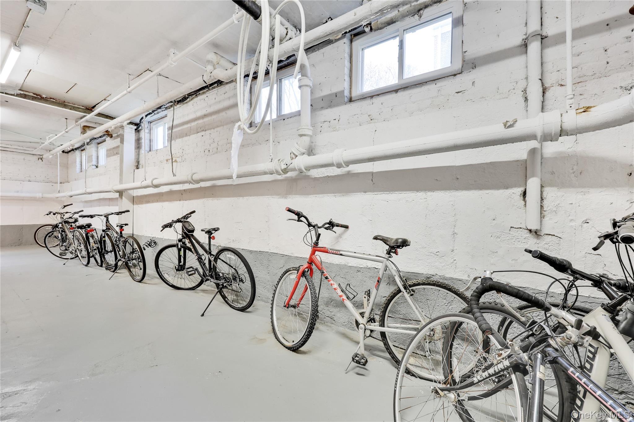 819 Broadway, Unit 1-G photo 31