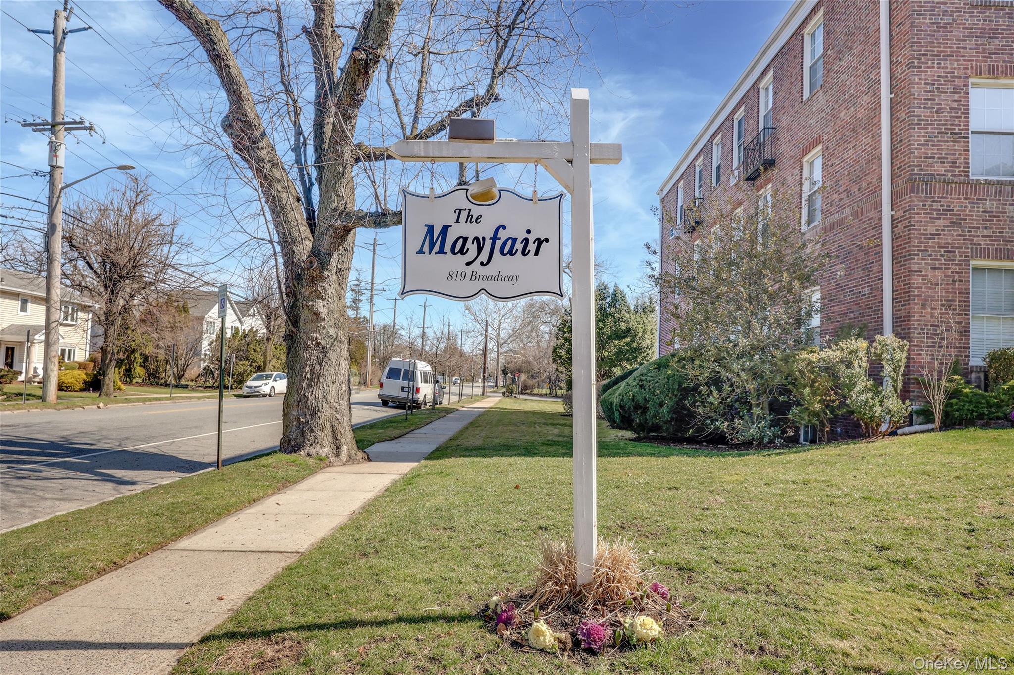 819 Broadway, Unit 1-G photo 3