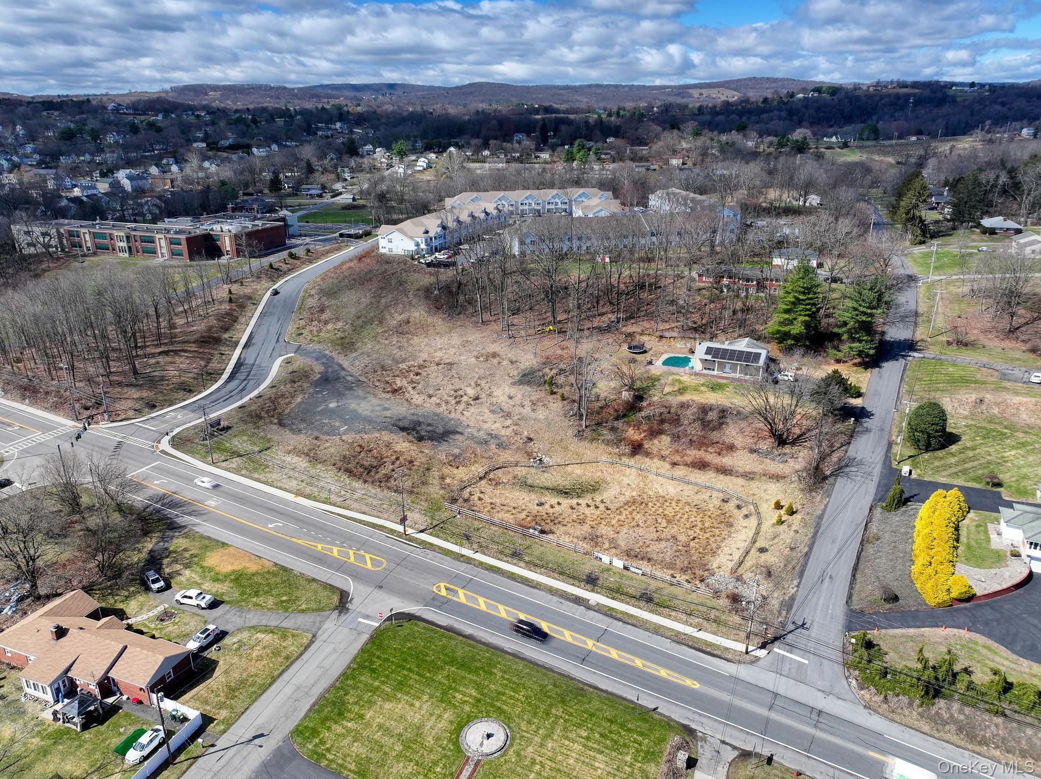 Route 9W – For Sale photo 7