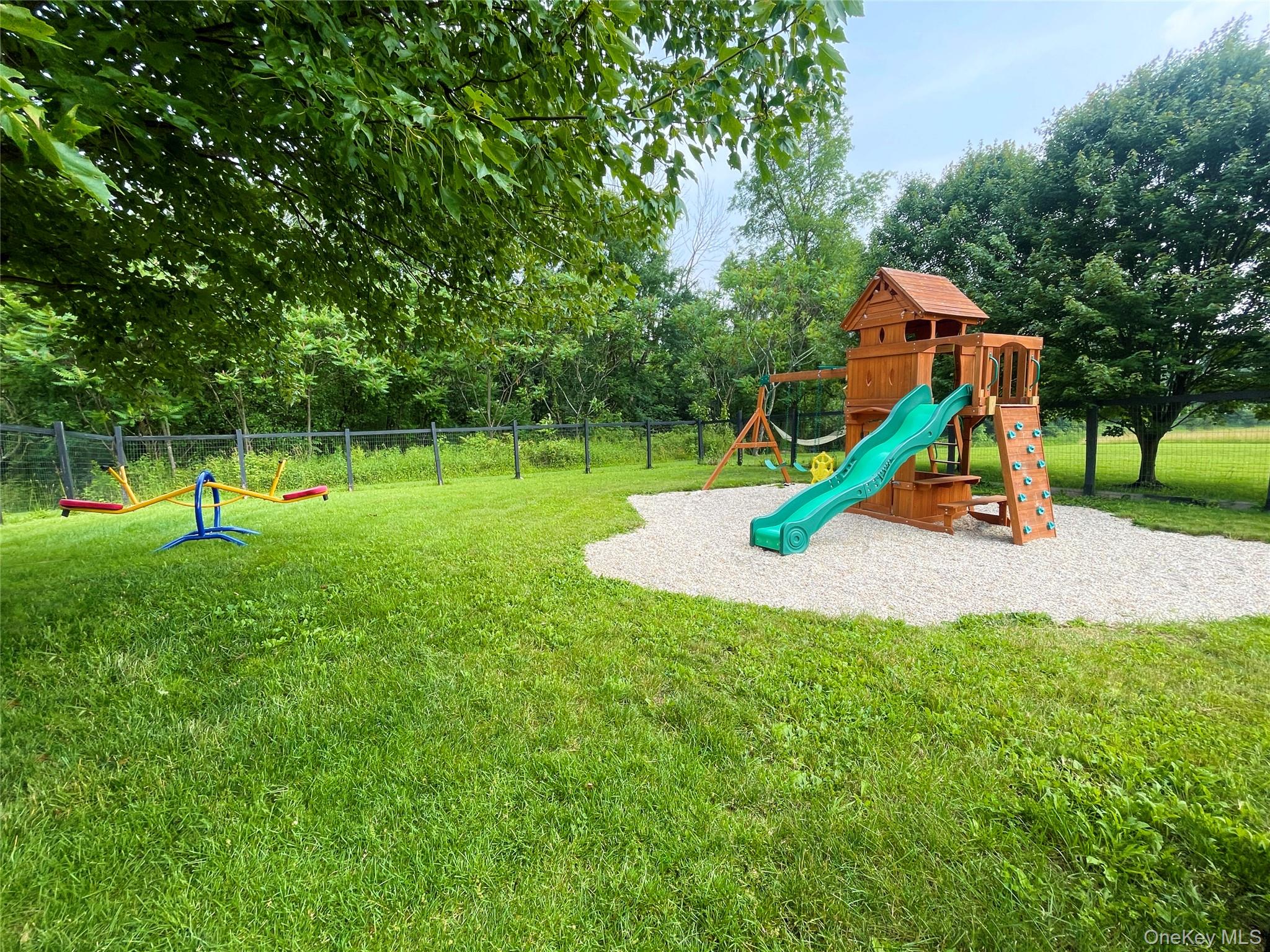 170 Dickerson Avenue – For Sale photo 5