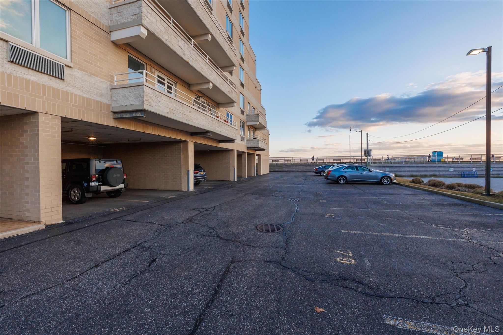 450 W Broadway, Unit 3F photo 16