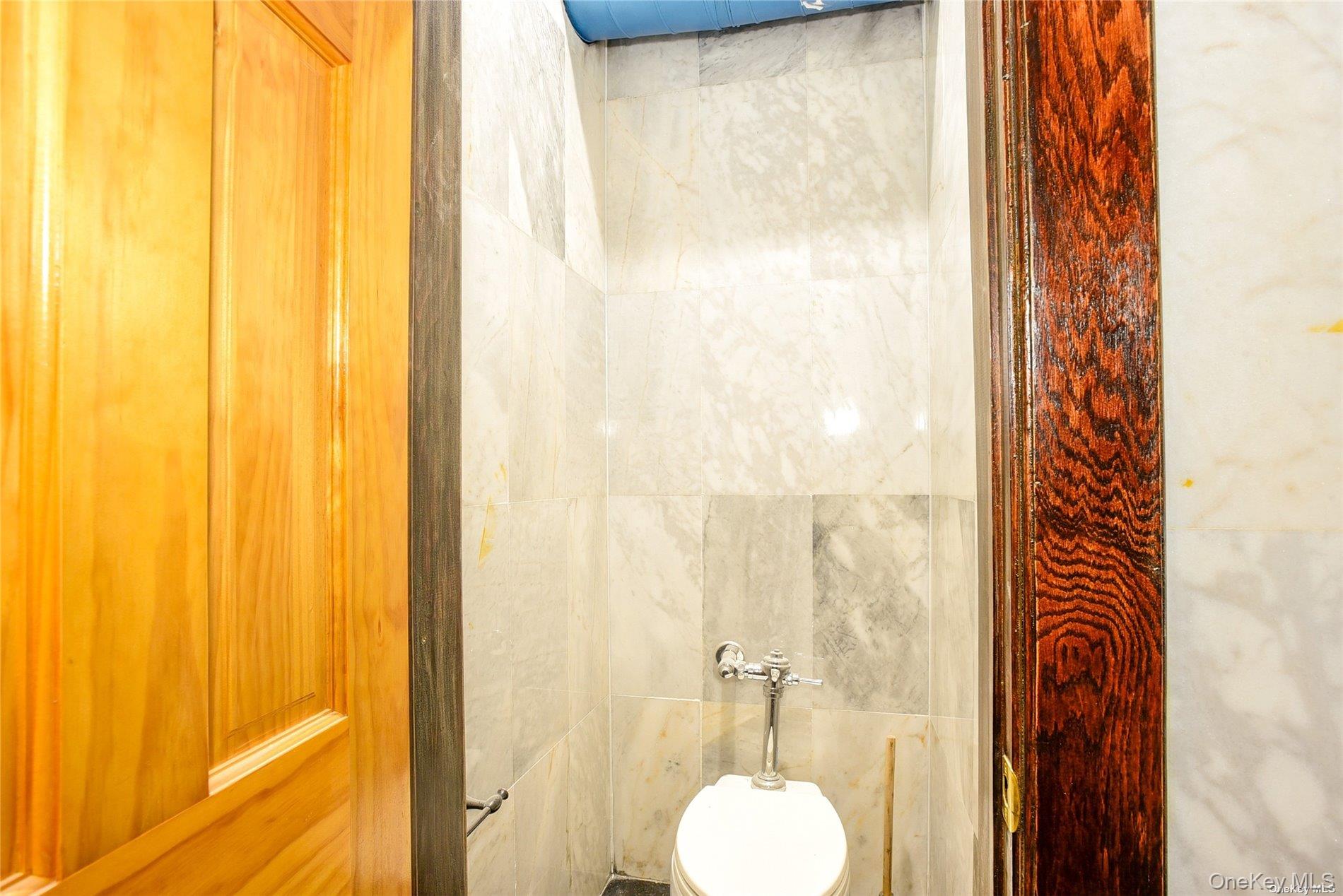 117-11/13 Hillside Avenue – For Sale photo 27