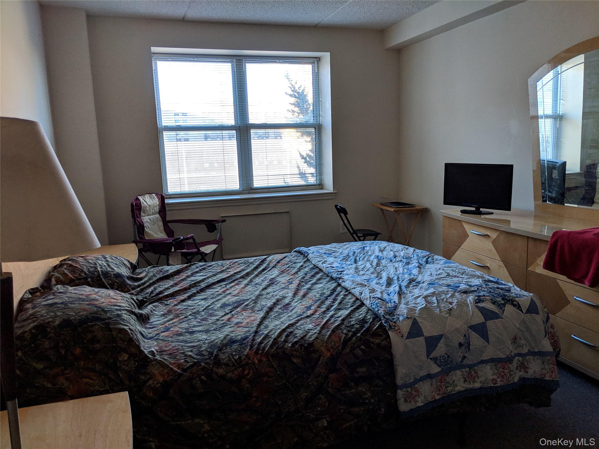 7914 Rockaway Beach Boulevard, Unit 2R photo 9