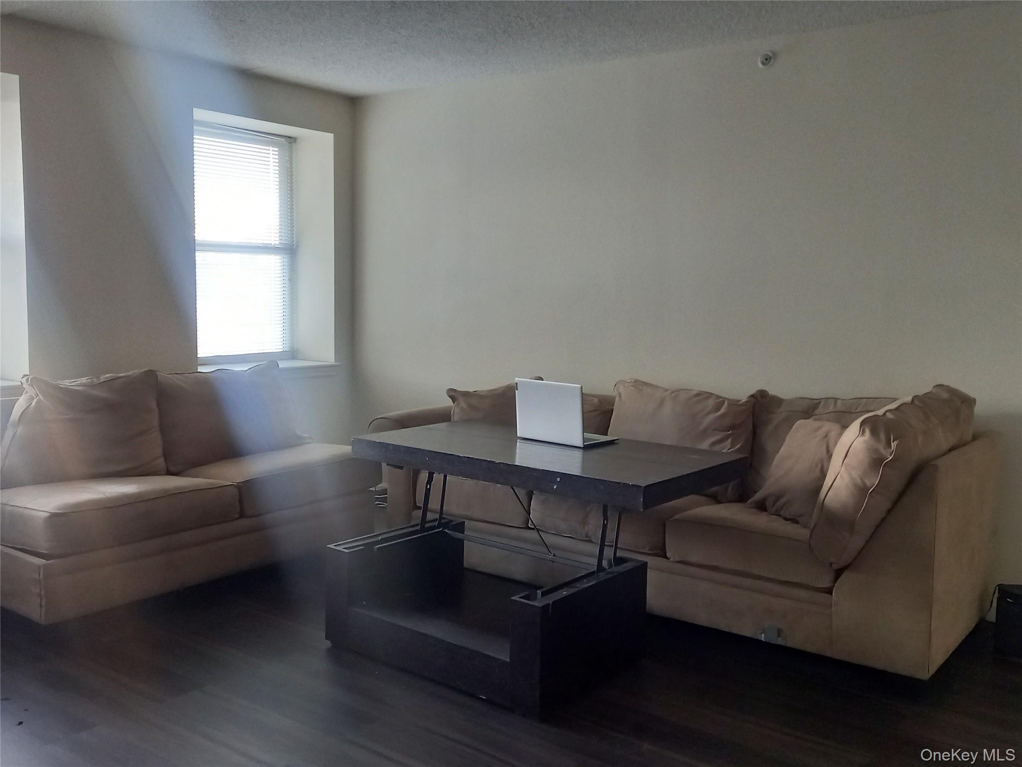 7914 Rockaway Beach Boulevard, Unit 2R photo 15