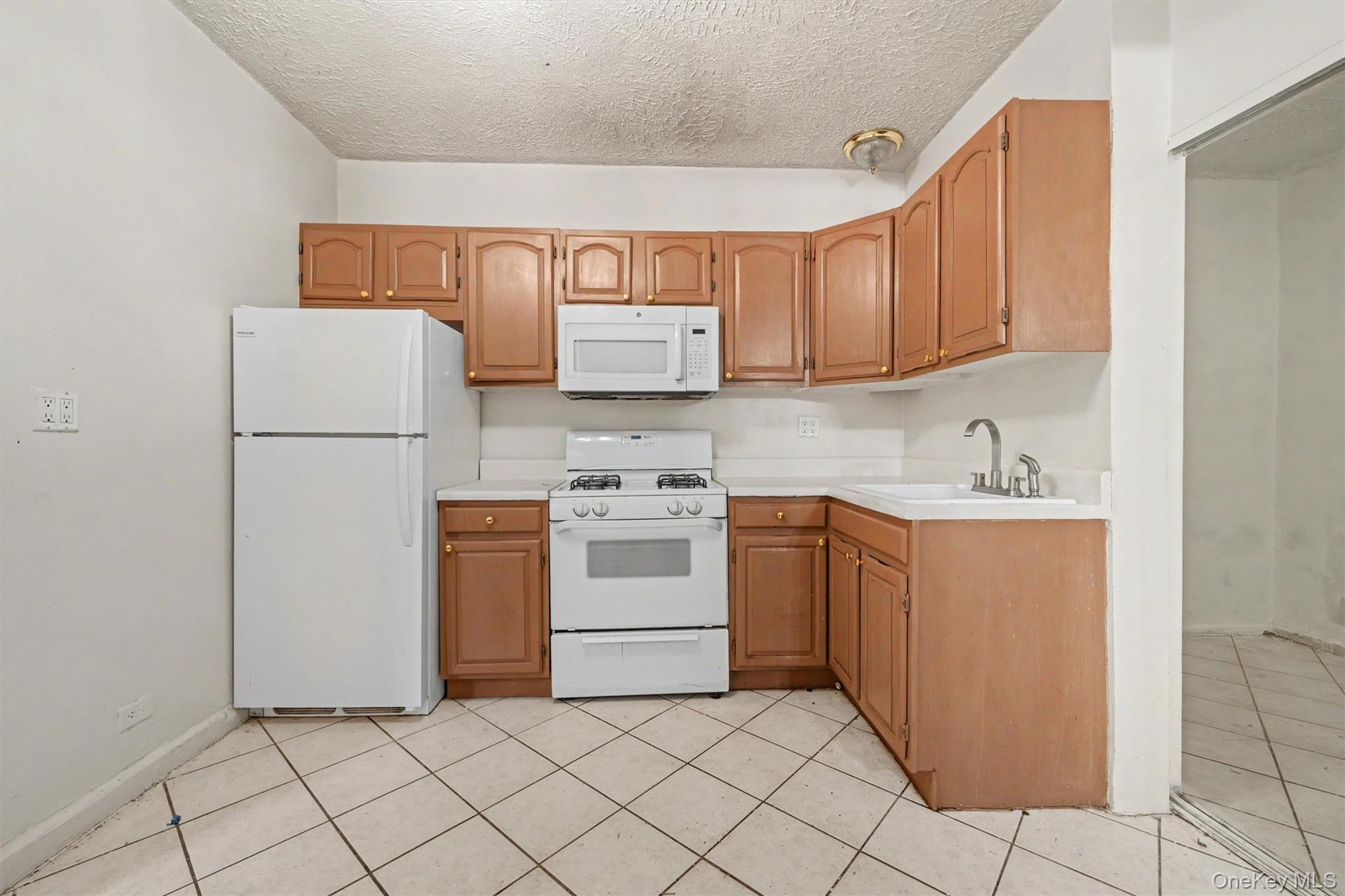 2190 Boston Road, Unit 6B photo 15