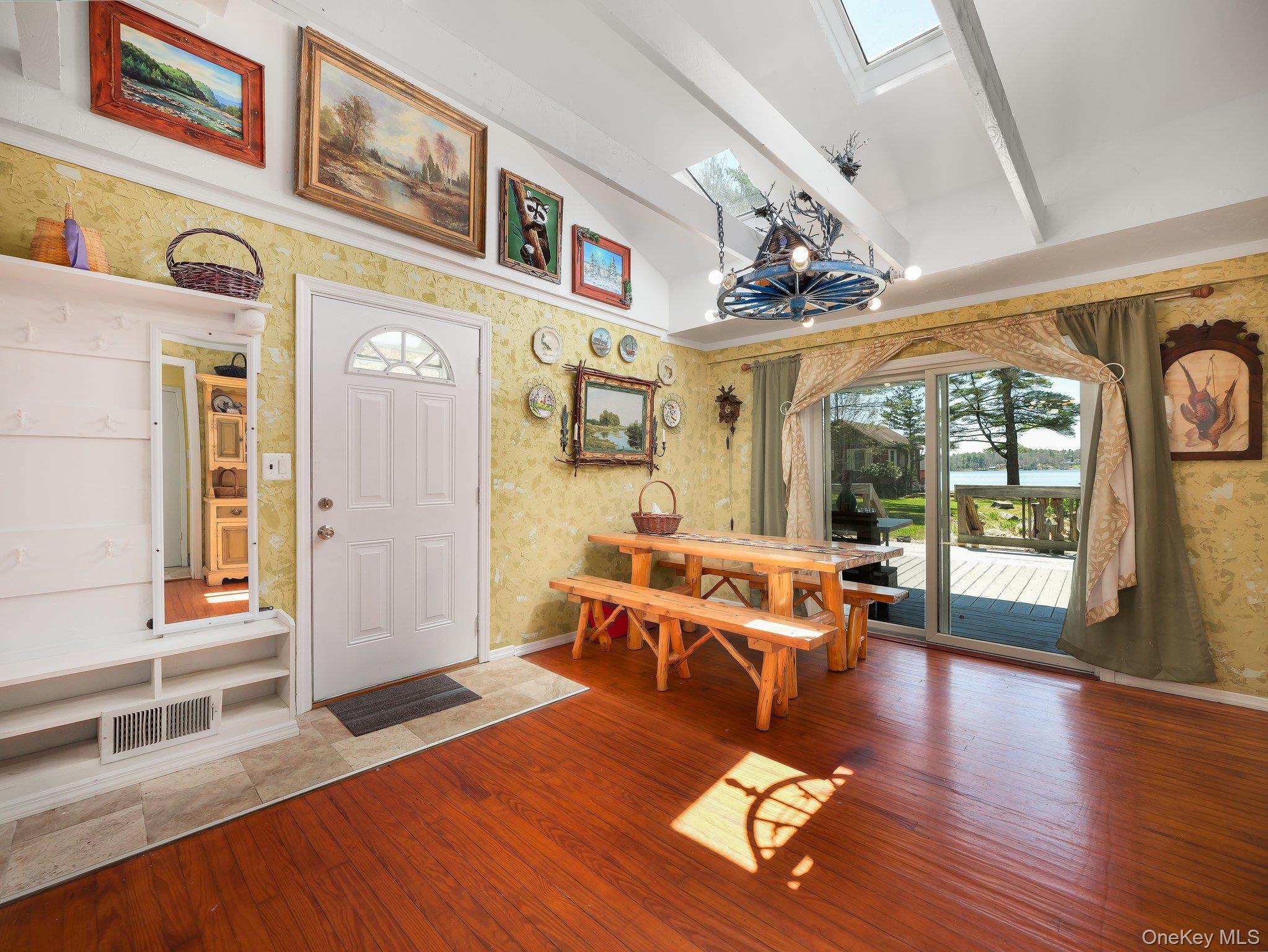 236 Lakeview Drive Road – For Sale photo 10