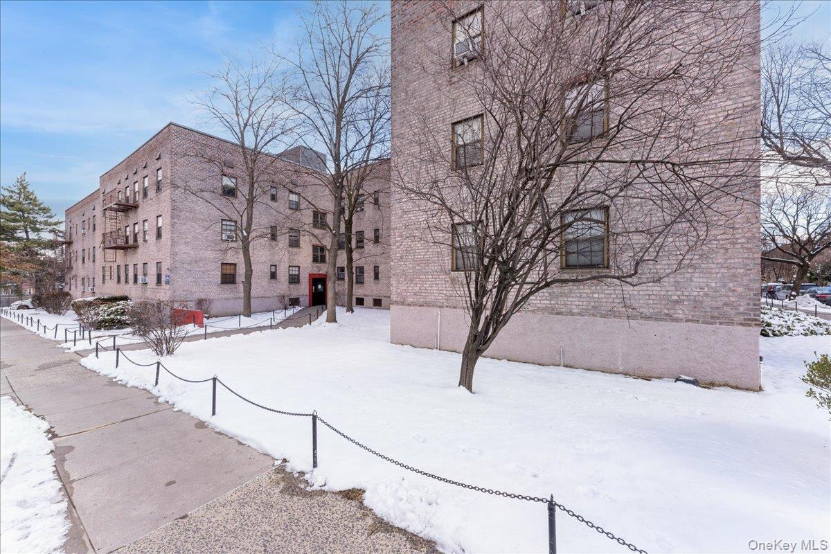 7811 Main Street, Unit 1G photo 13