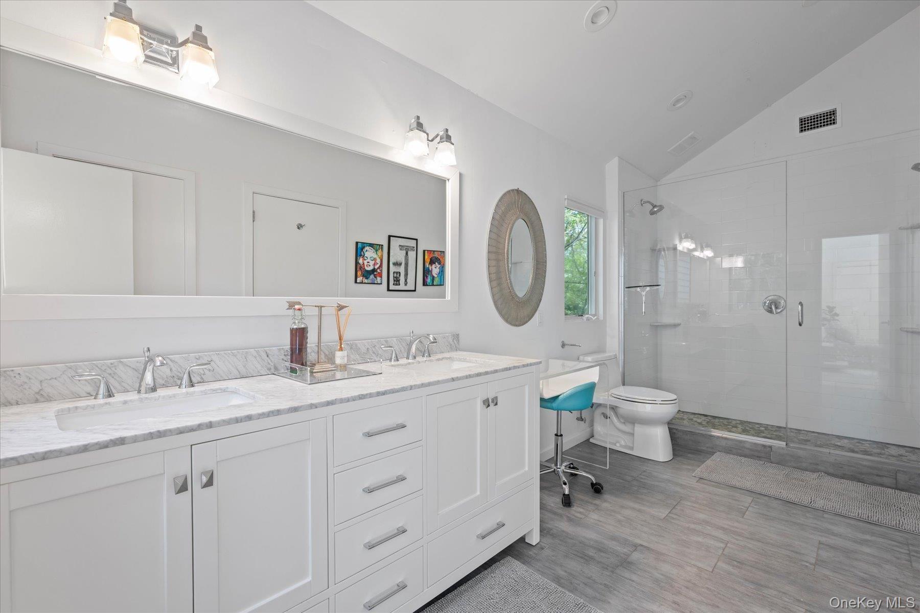 5 Lakewood Lane – For Rent photo 20