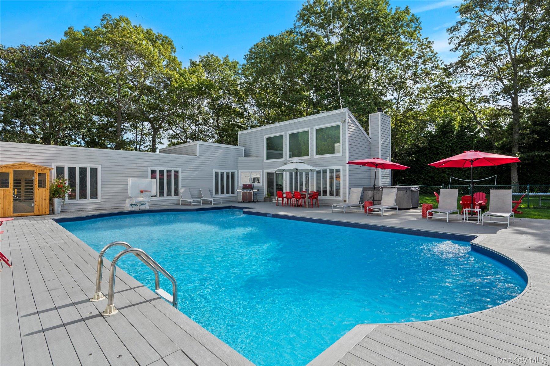 5 Lakewood Lane – For Rent
