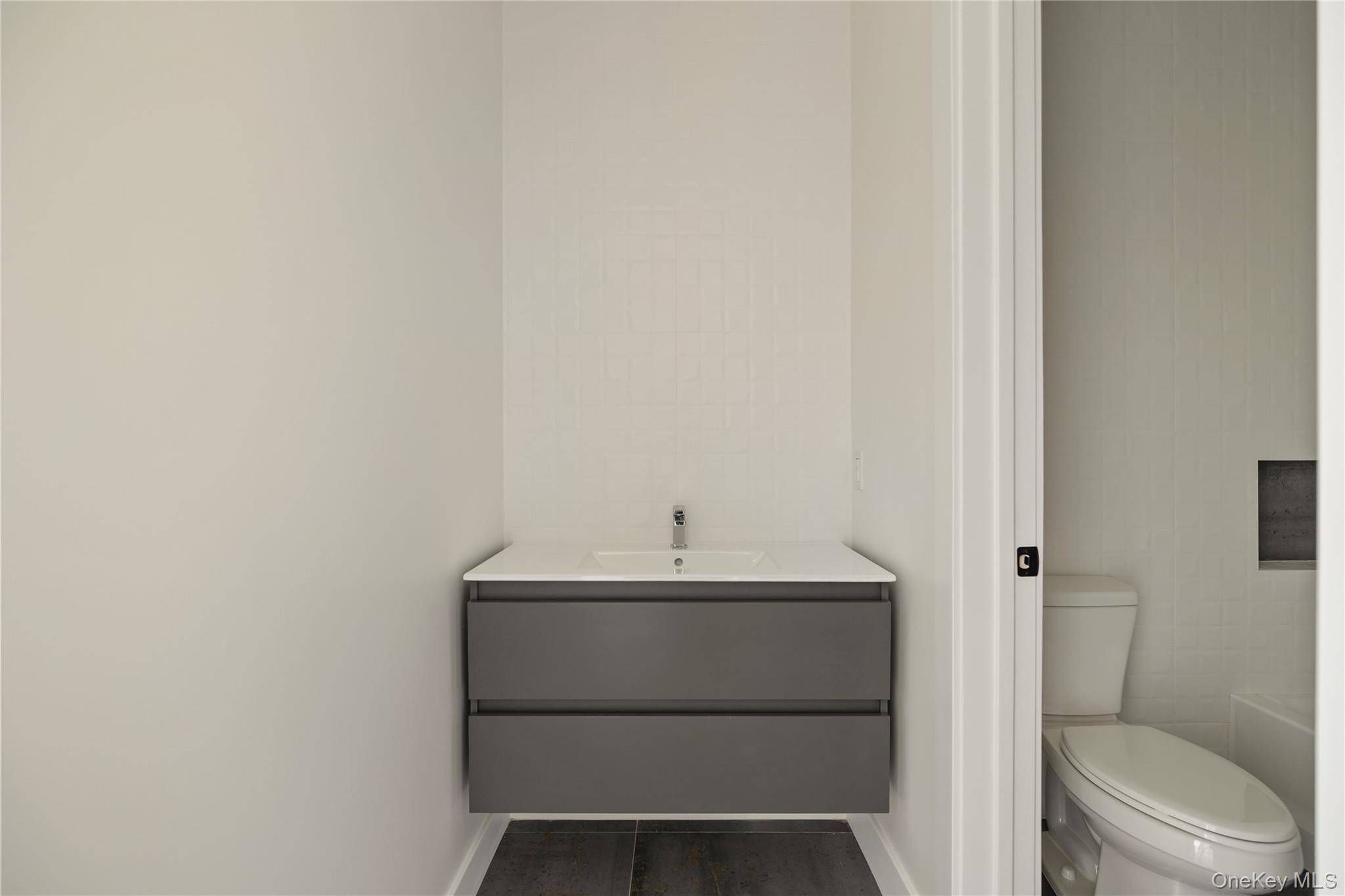 3 Valley Way, Unit 321 photo 35
