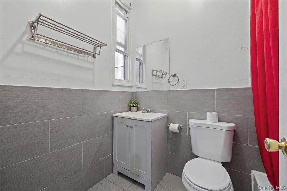 94 Elliott Avenue – For Sale photo 6