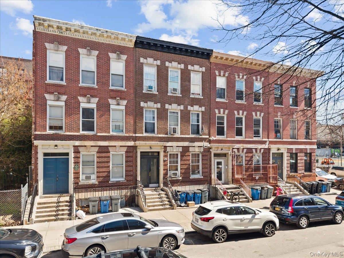 94 Elliott Avenue – For Sale