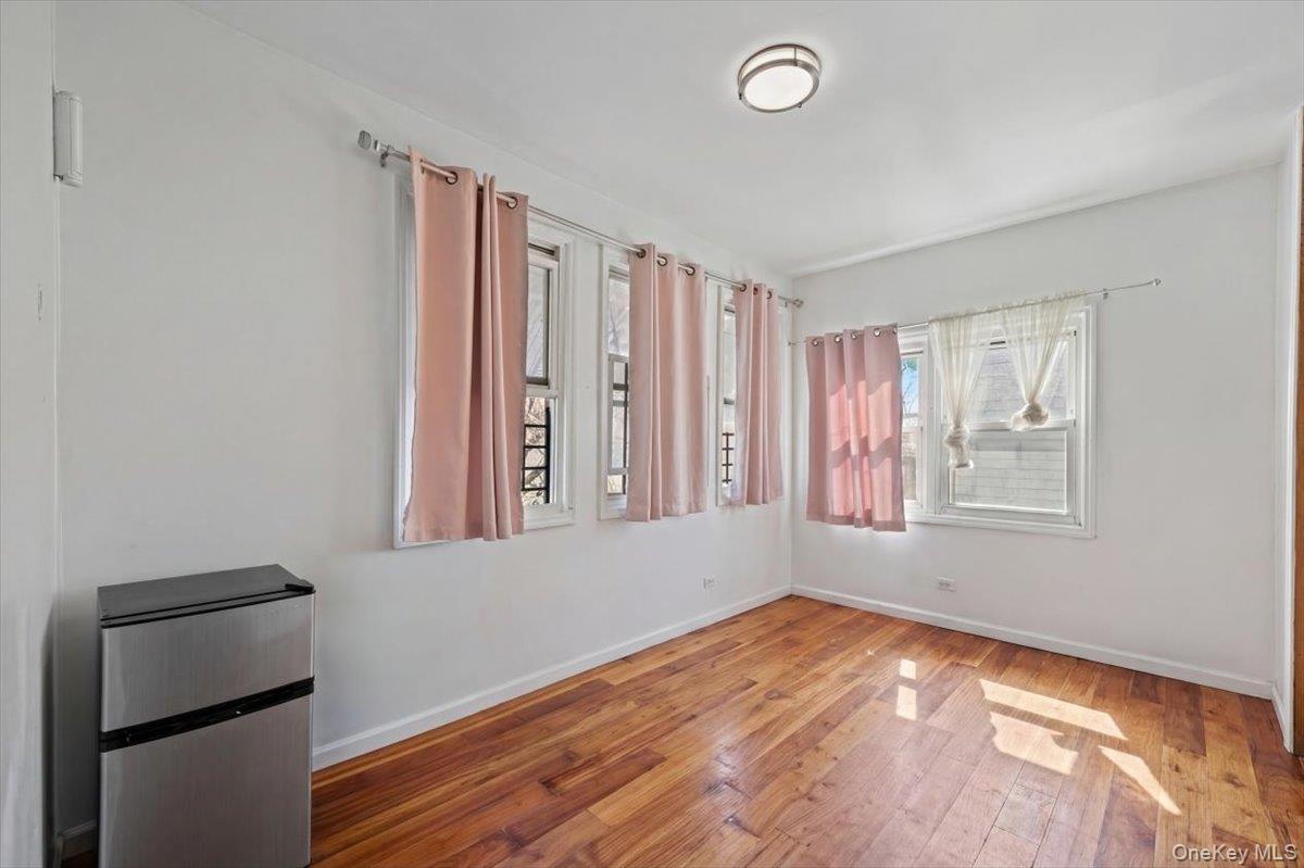 94 Elliott Avenue – For Sale photo 4
