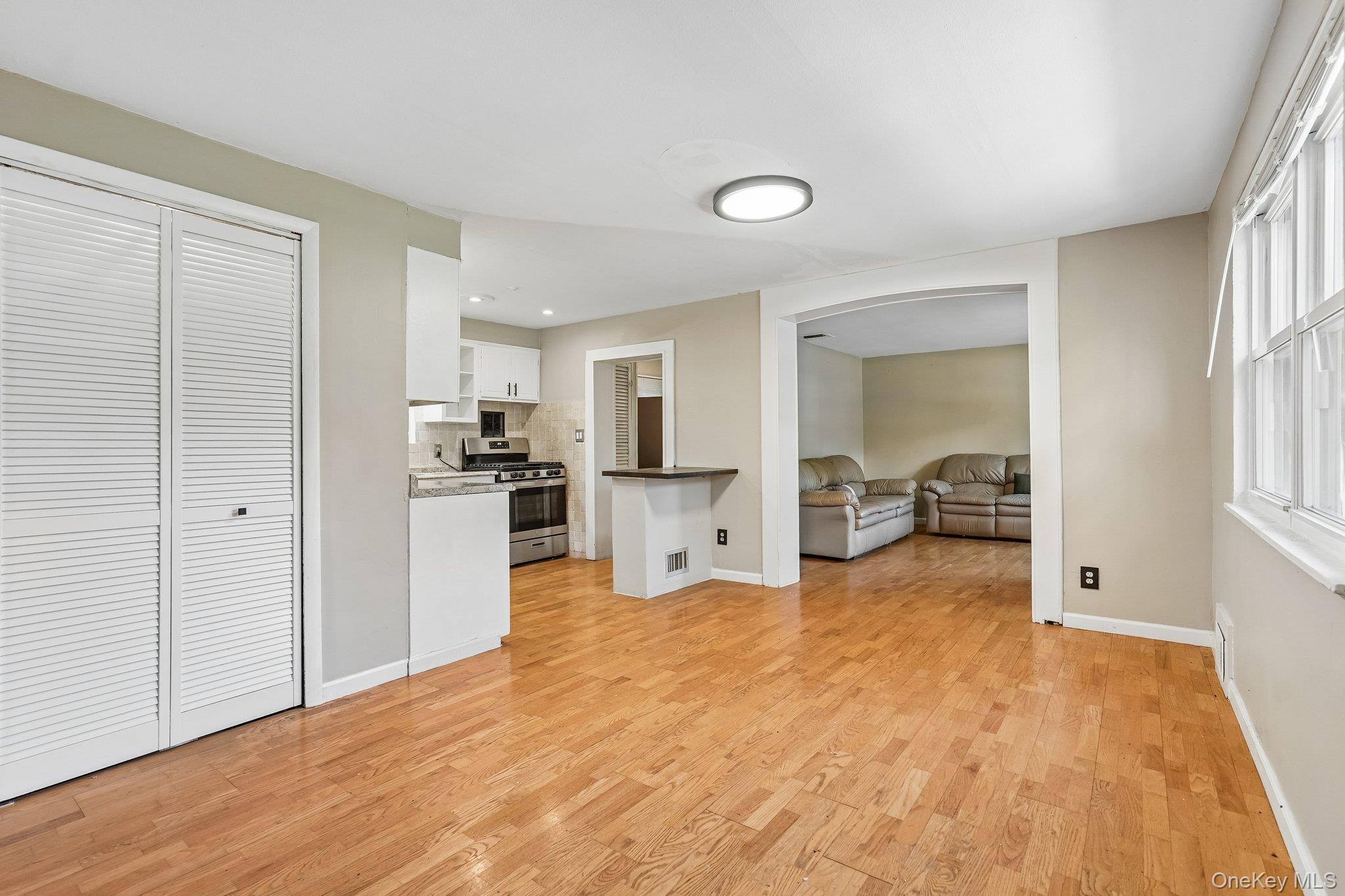 2 St Anthony Avenue – For Sale photo 2