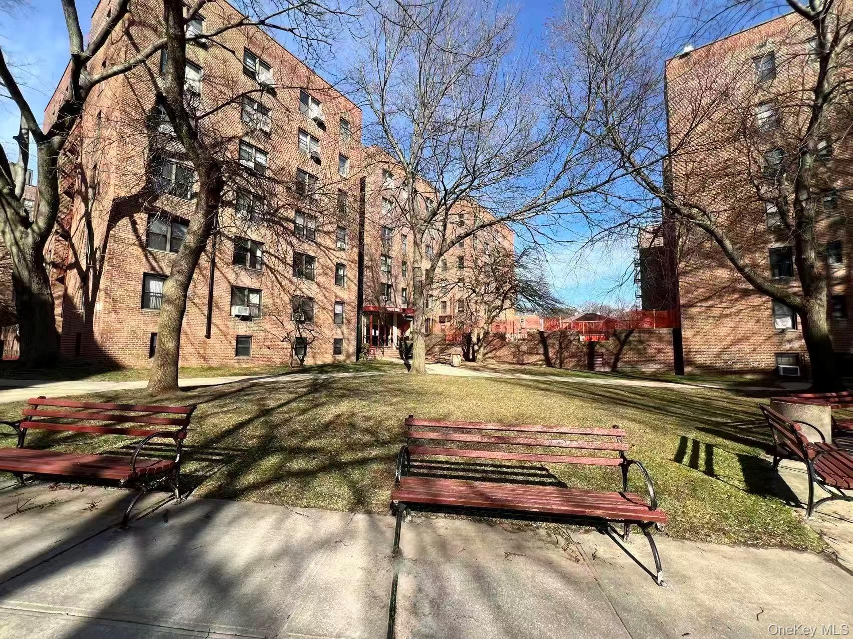 150-25 72nd Road, Unit 4C photo 3